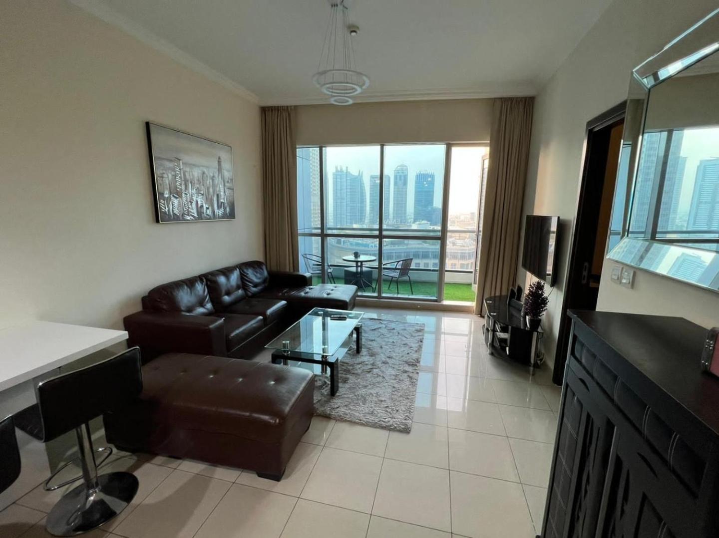 Apartment Bay Central- Marina Dubai