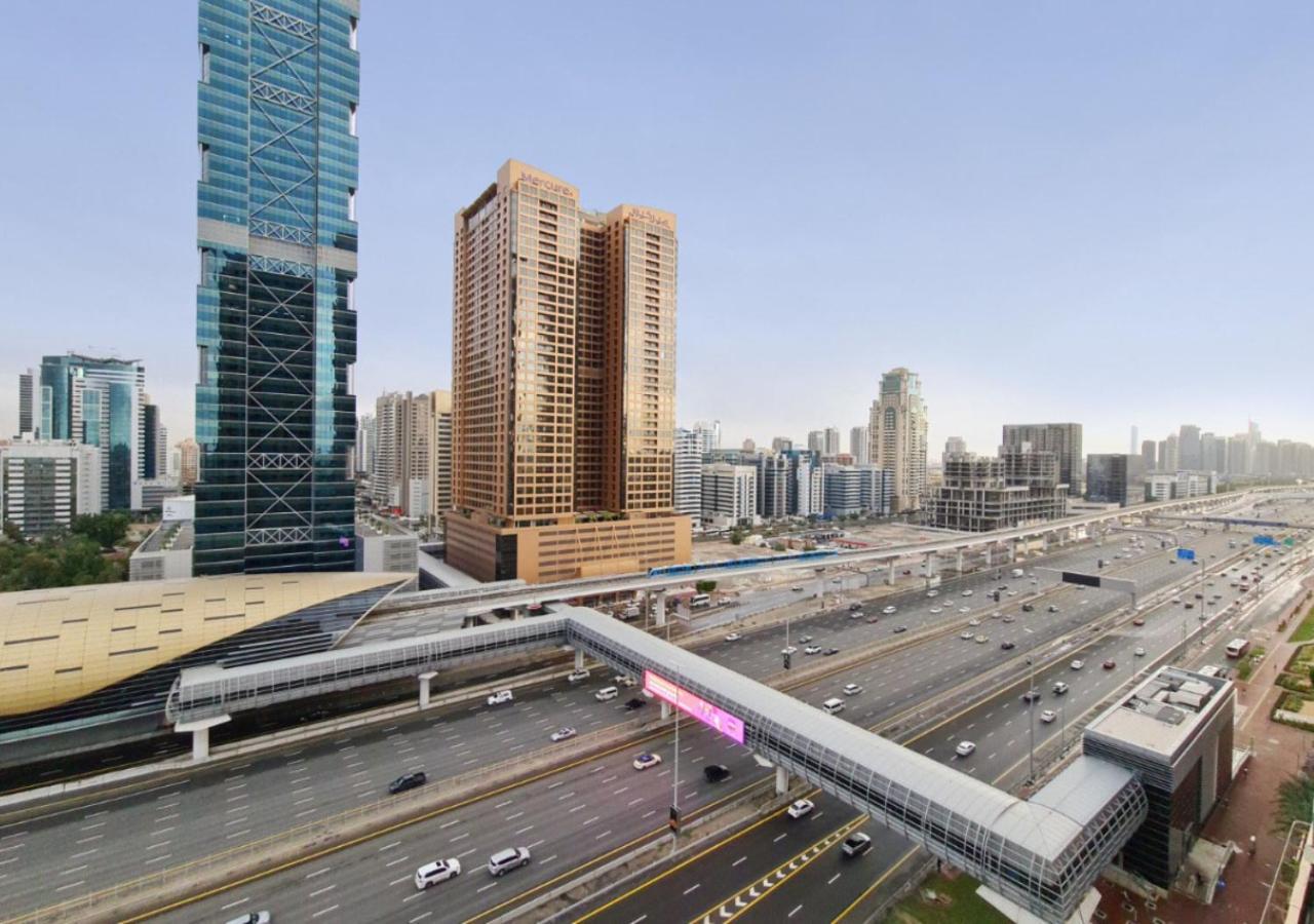 Two Seasons & Aparthotel Dubai
