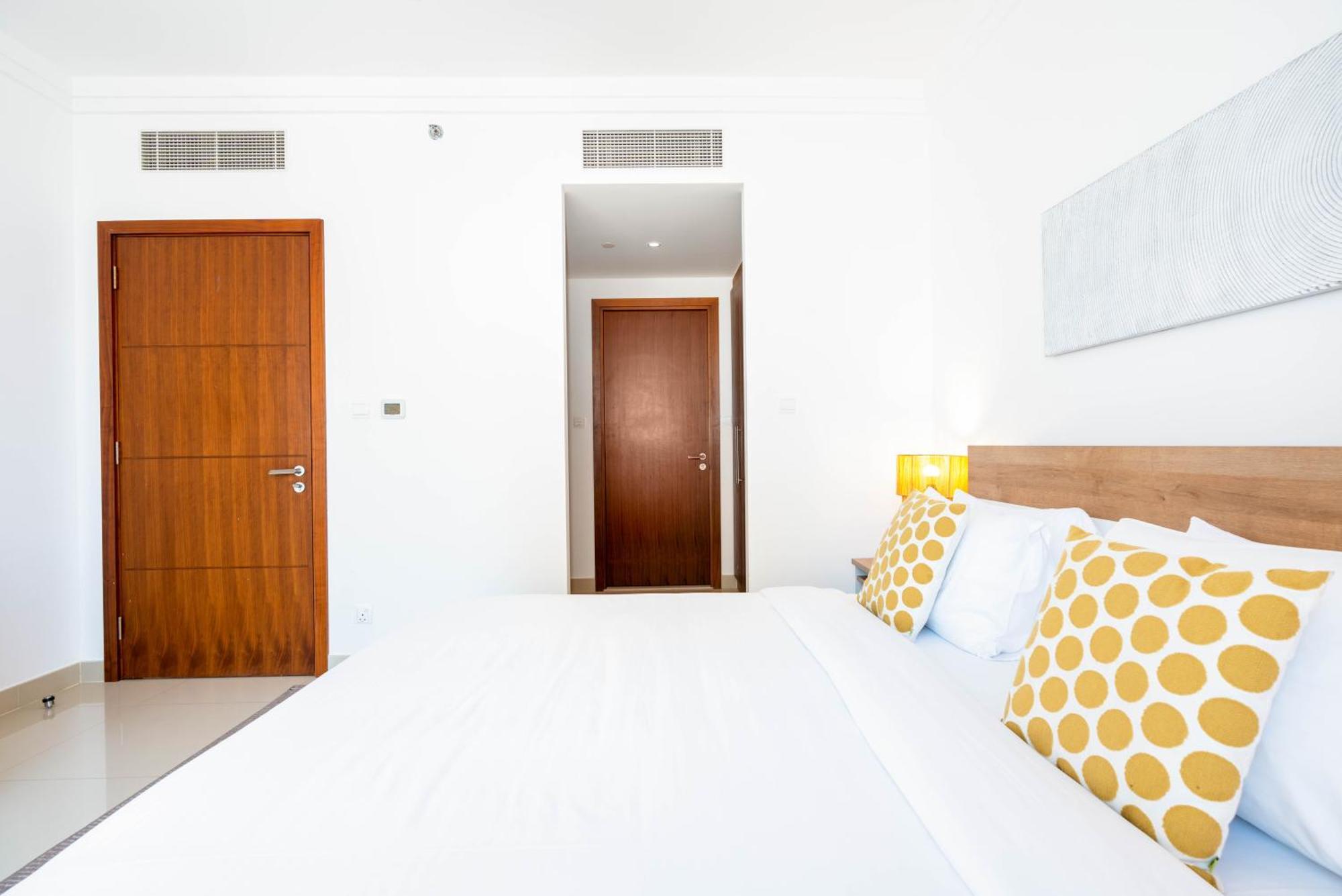 Apartment Unified Vacation Homes-1 Bed Apt With Stunning View-high Floor-free Pool Gym *