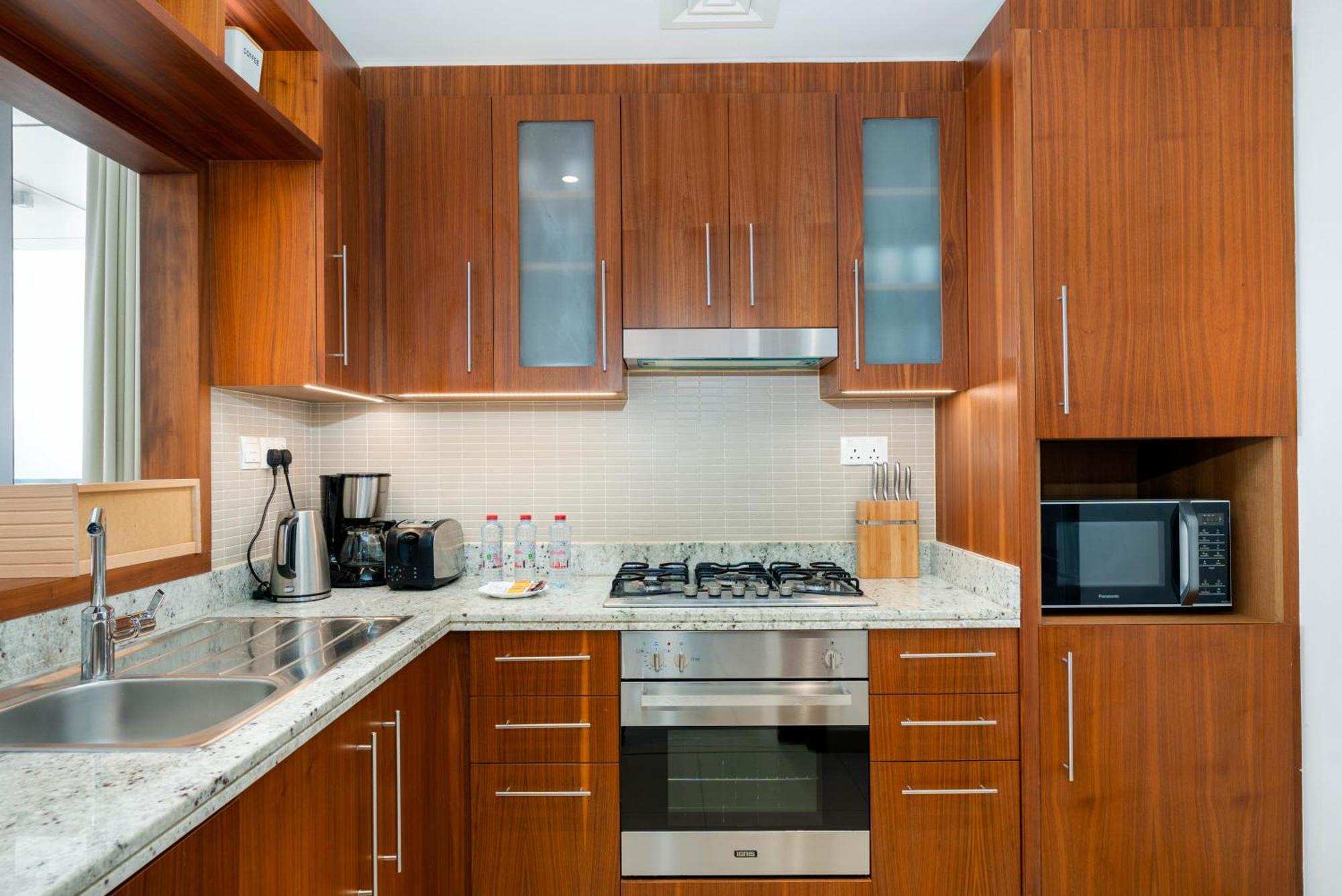 Unified Vacation Homes-1 Bed Apt With Stunning View-high Floor-free Pool Gym Dubai