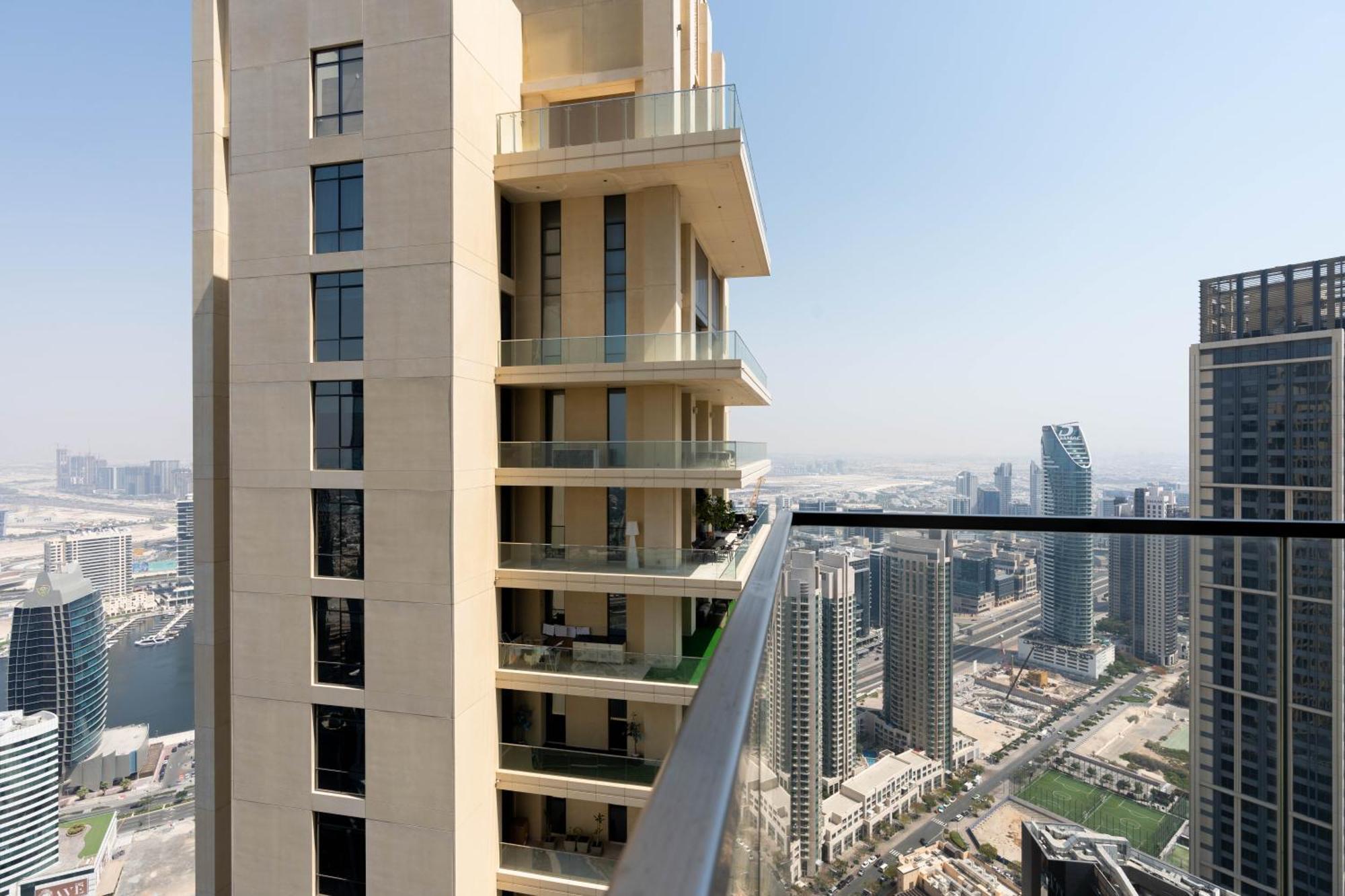 Unified Vacation Homes-1 Bed Apt With Stunning View-high Floor-free Pool Gym Apartment Dubai