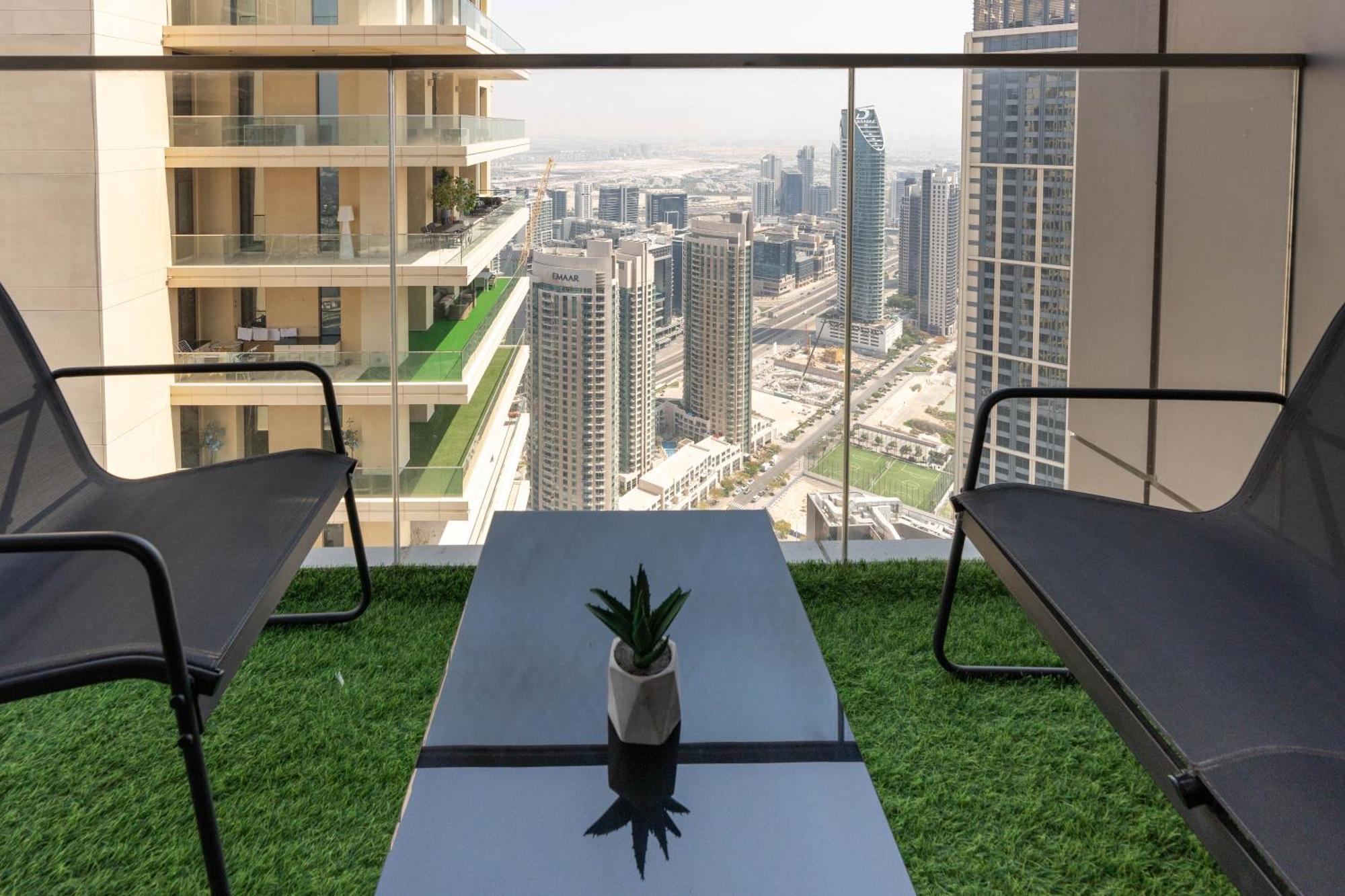 Apartment Unified Vacation Homes-1 Bed Apt With Stunning View-high Floor-free Pool Gym Dubai