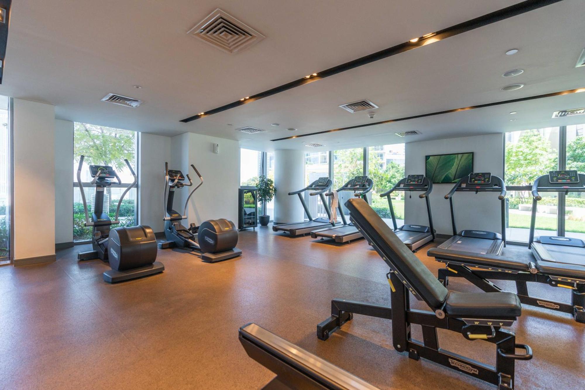 Lux Apt-burj View Opp. Dxb Mall Apartamento