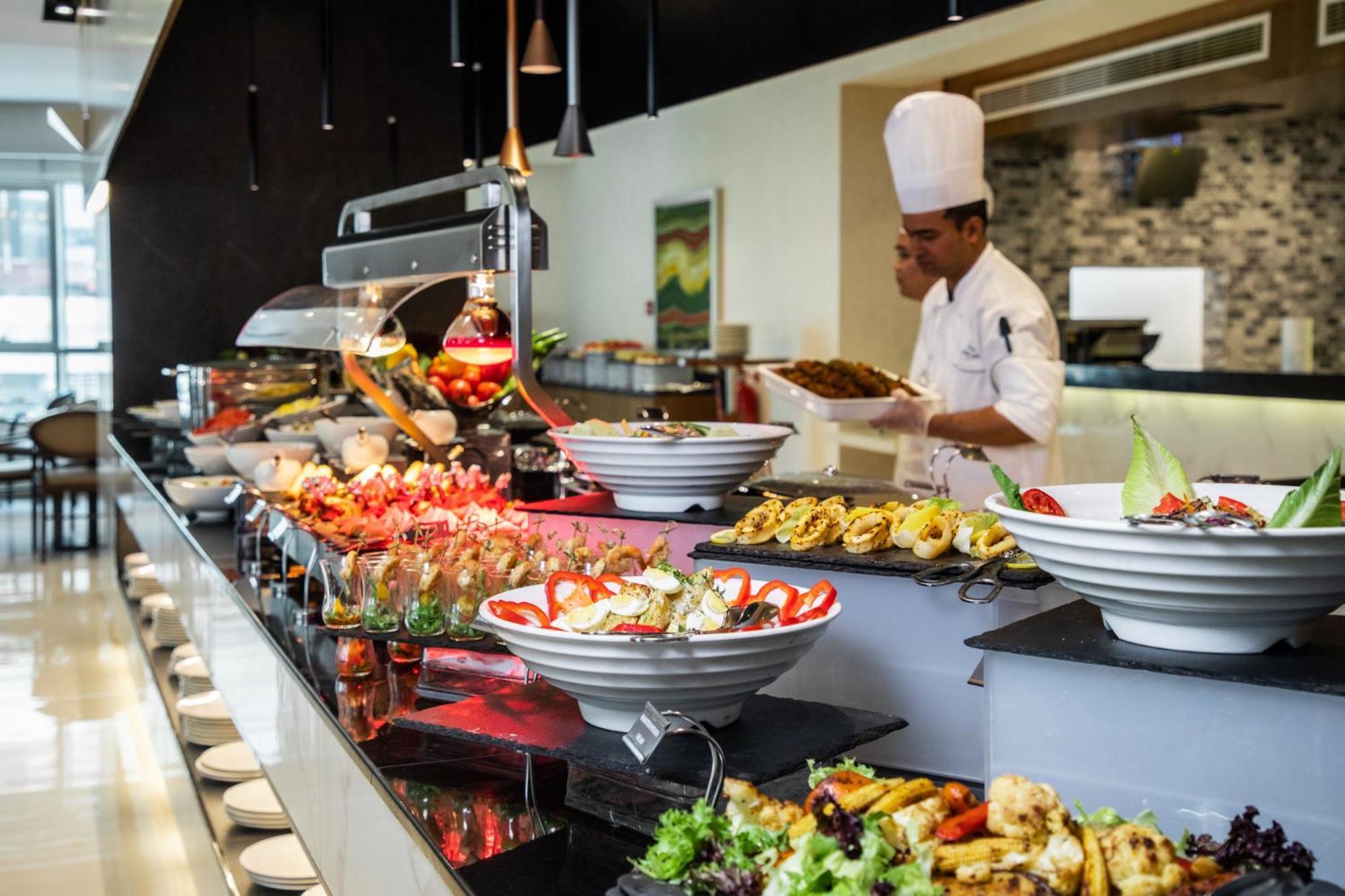 Hotel Elite Byblos 5*