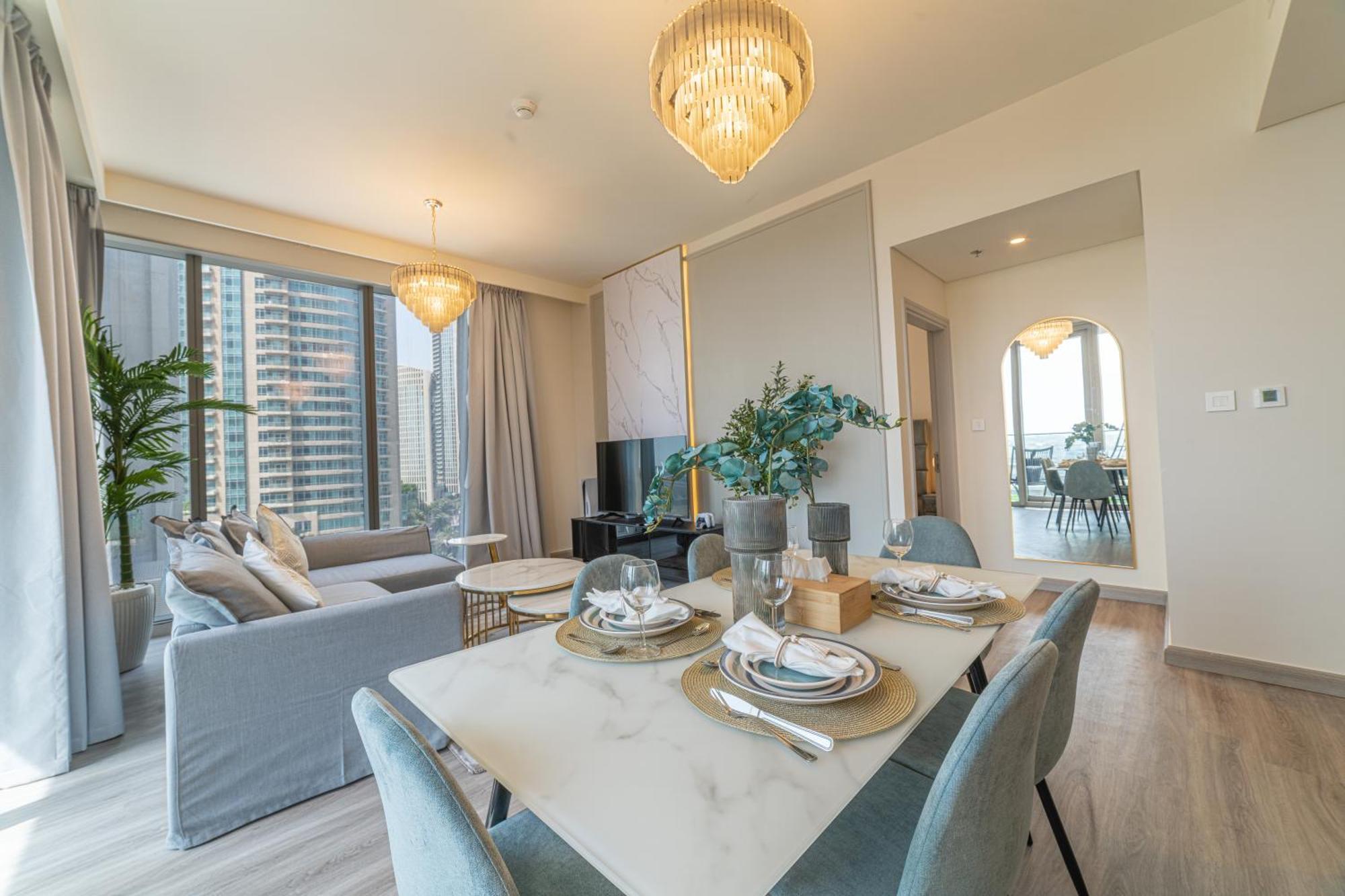 First Class 2br With Full Boulevard View Dubai