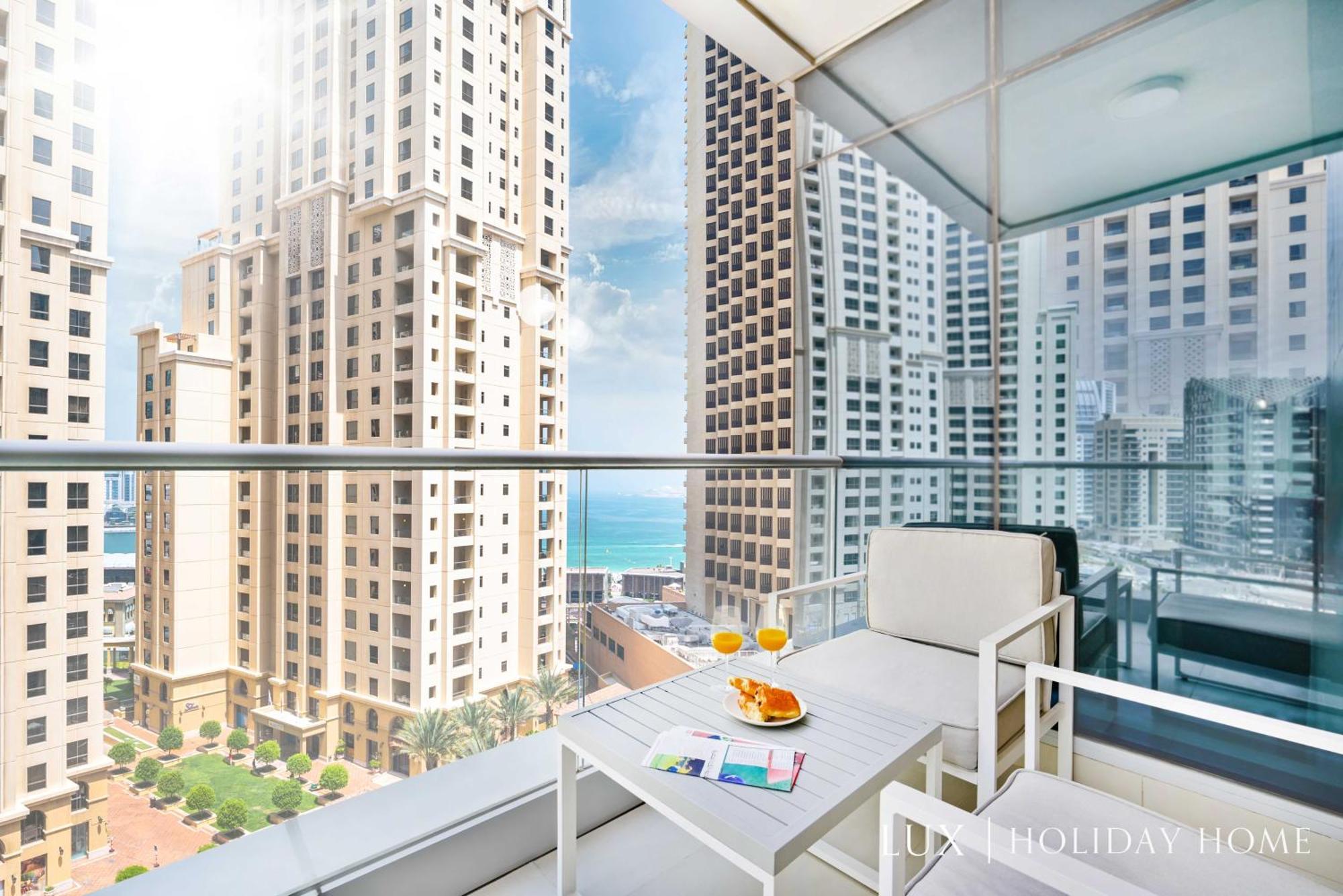Lux Marina Promenade 1 Bedroom Prime Location Apt Apartment