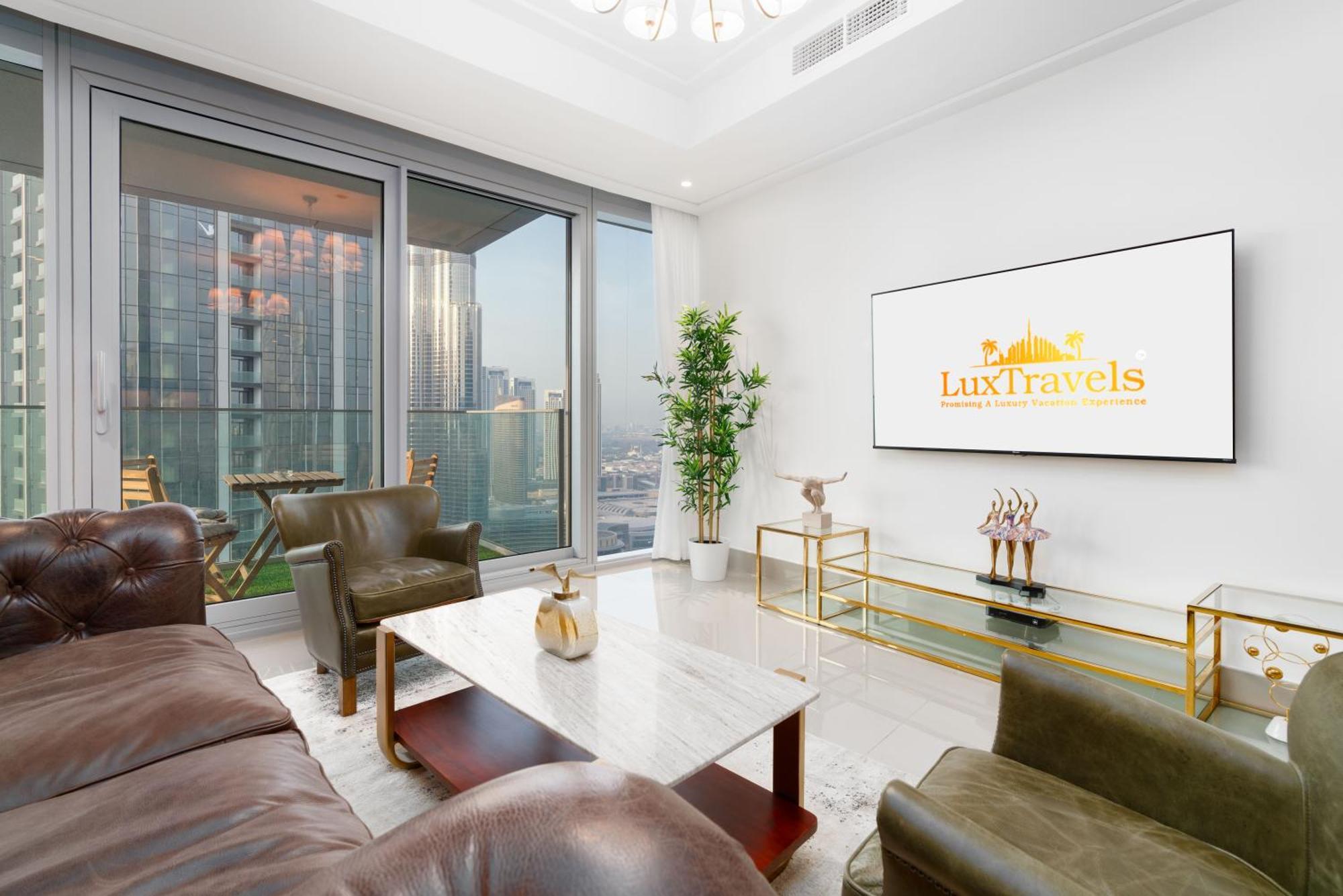 Lux Opera Grand Burj Sea & Fountain View Apartment