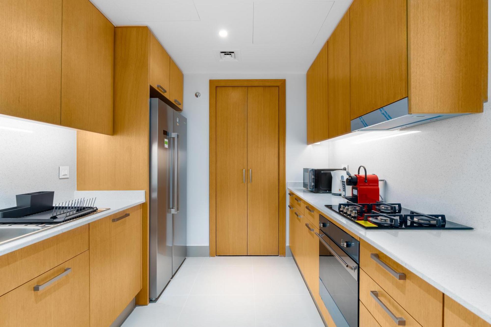 Lux Opera Grand Burj Sea & Fountain View Apartment