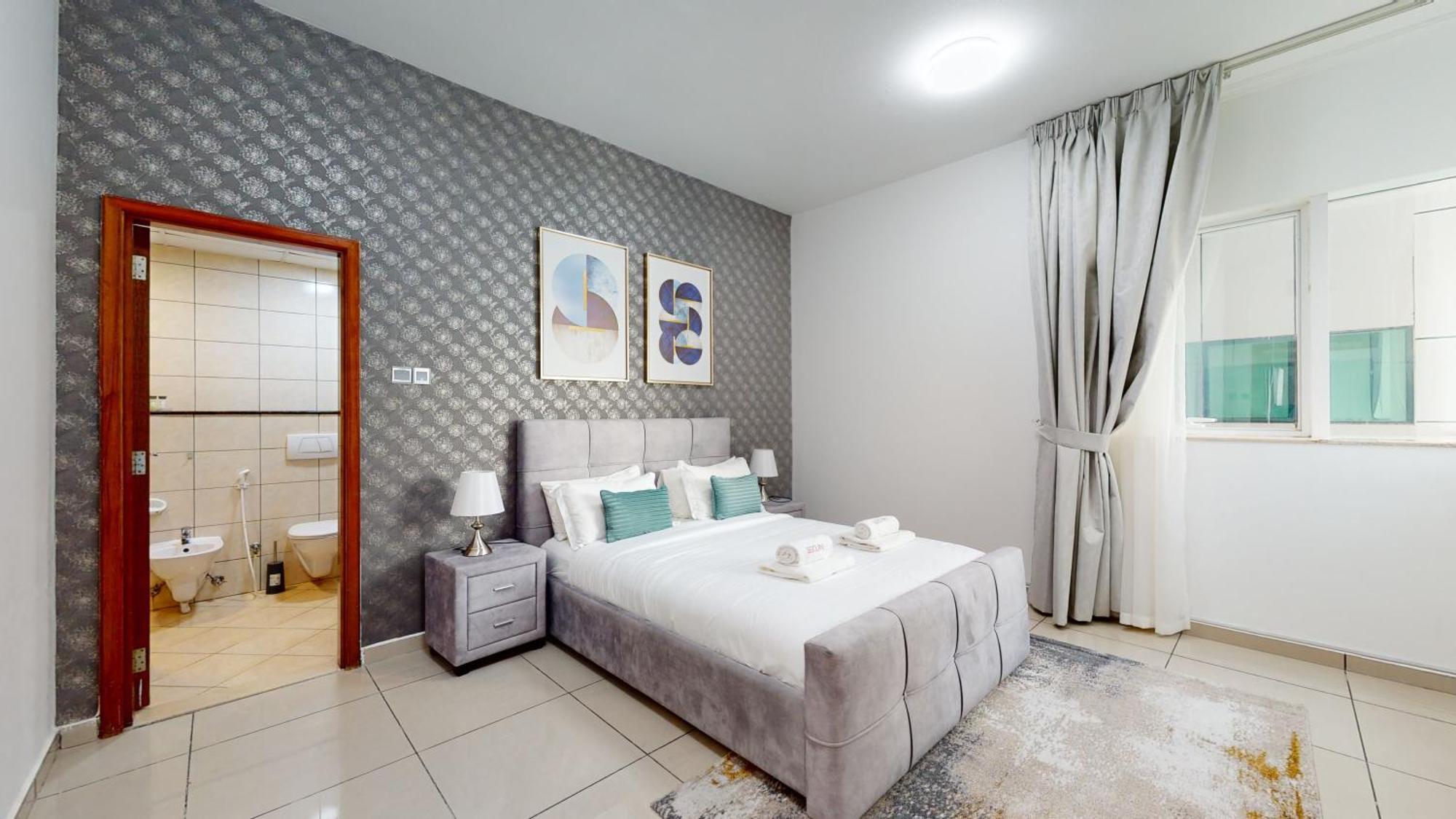 Mp12 - Luxurious 2br In Marina Pinnacle Tower * Dubai