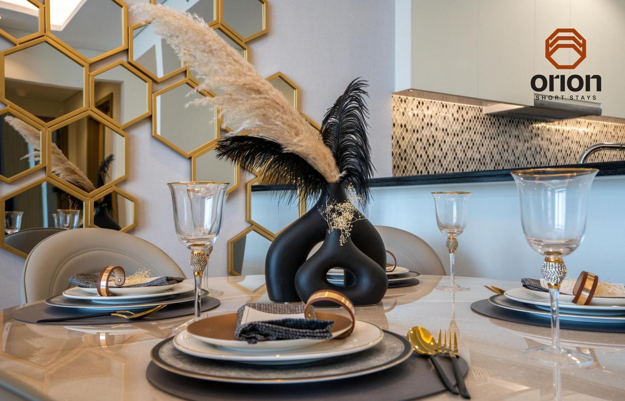Paramount Skyline: Luxe 2-bed With Burj Views And Rooftop Oasis * Dubai