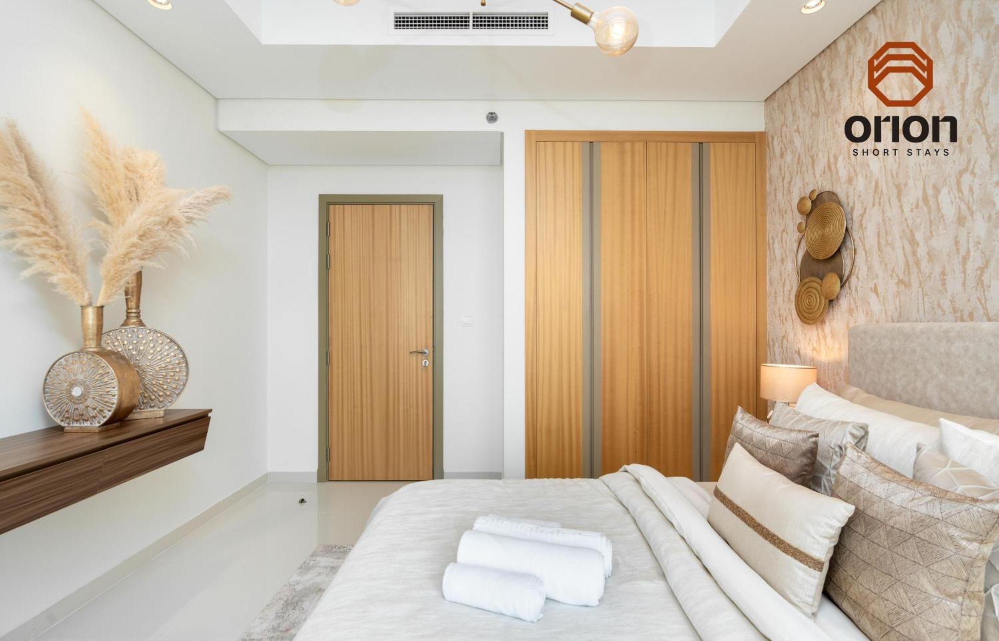 Paramount Skyline: Luxe 2-bed With Burj Views And Rooftop Oasis Dubai