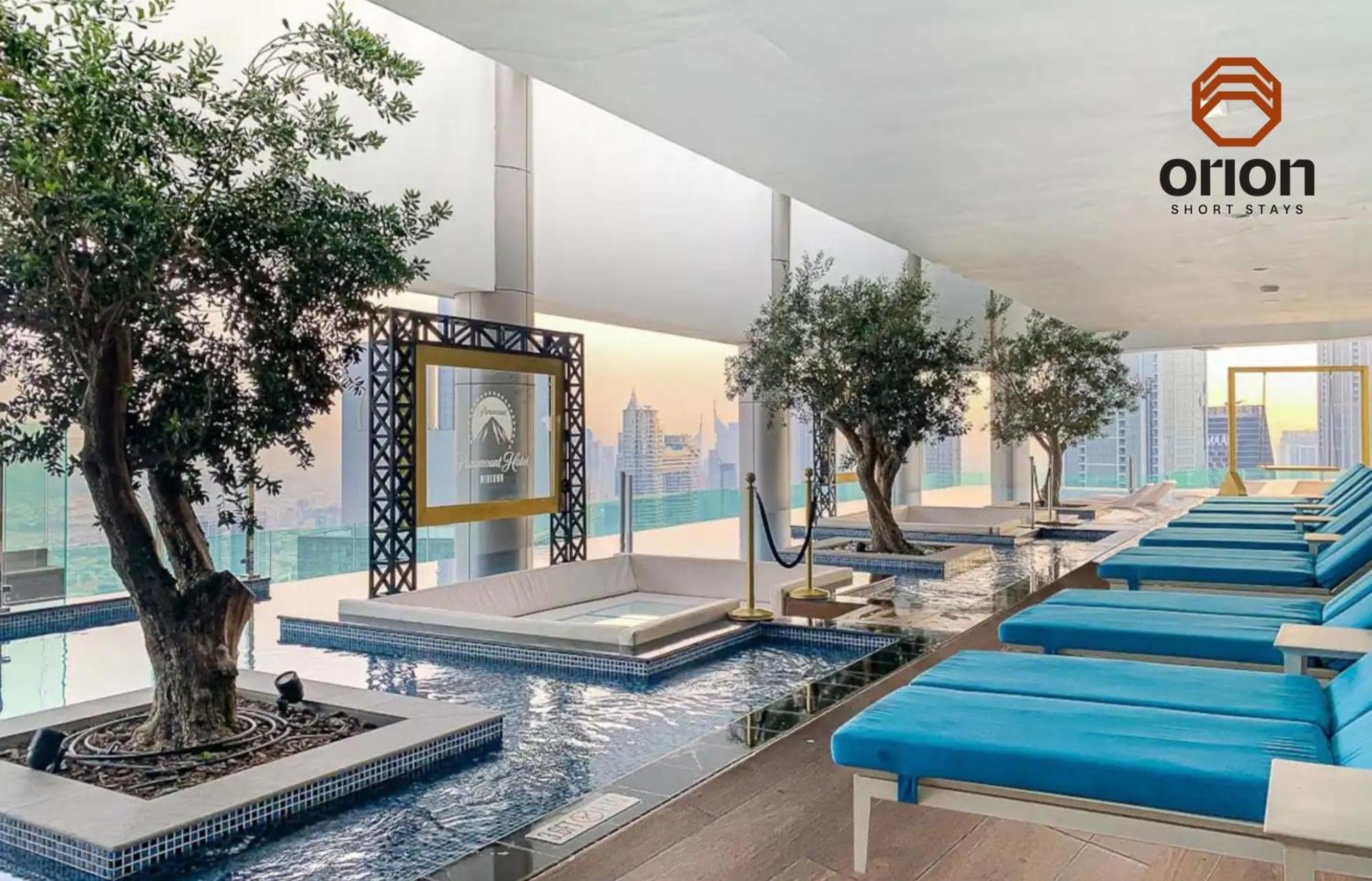 Apartment Paramount Skyline: Luxe 2-bed With Burj Views And Rooftop Oasis *