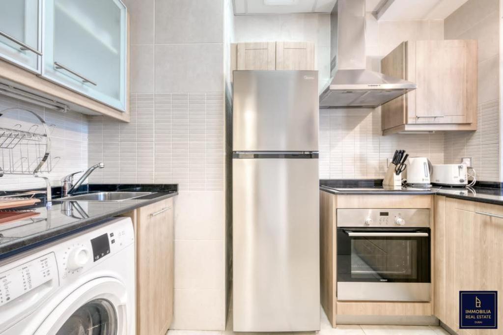 Luxury 1 Bedroom With Sea View Apartment