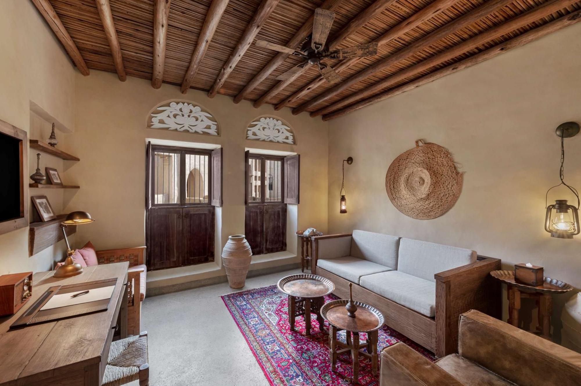 Al Seef Heritage Dubai, Curio Collection By Hilton Dubai