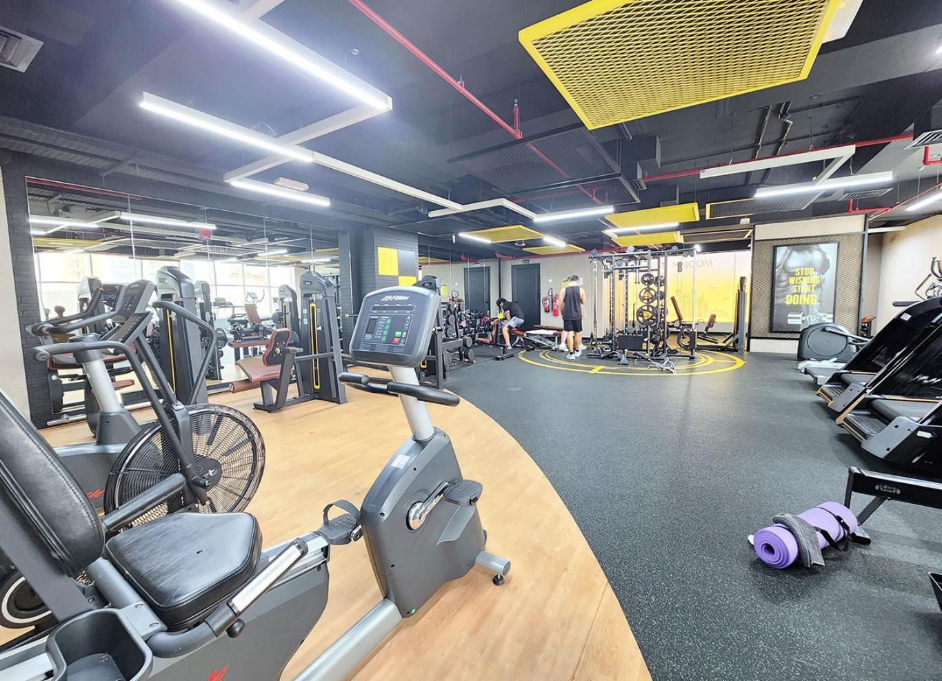 Rh- Contemporary Studio, Downtown, Near Mall & Burj Khalifa