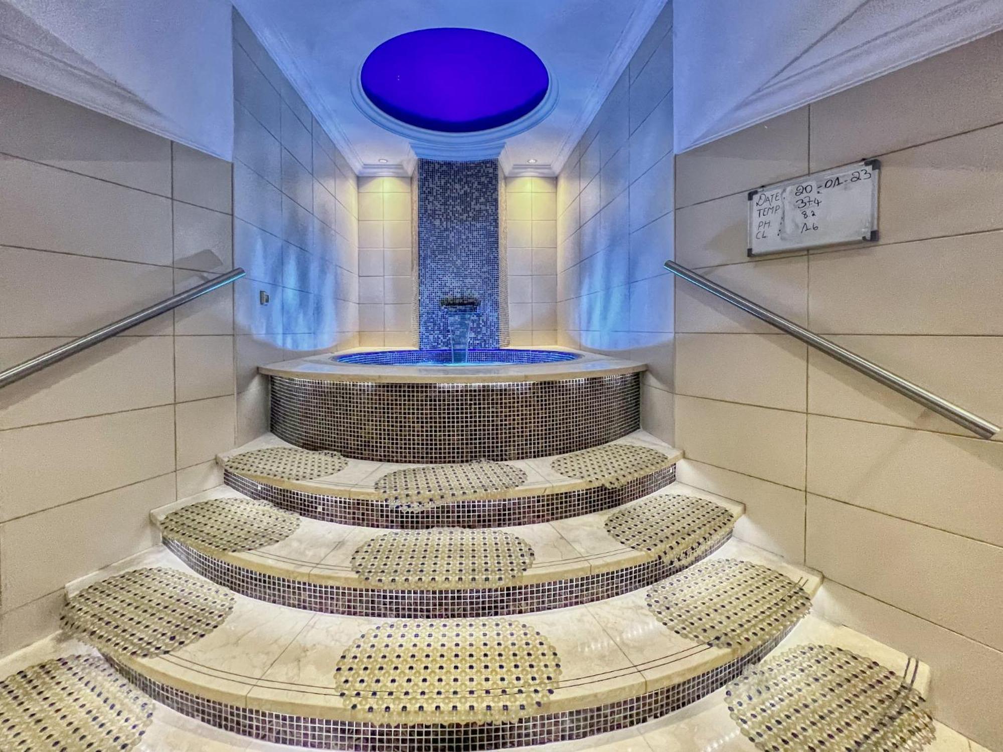 Apartment The Smart Concierge - Marinascape Oceanic Dubai