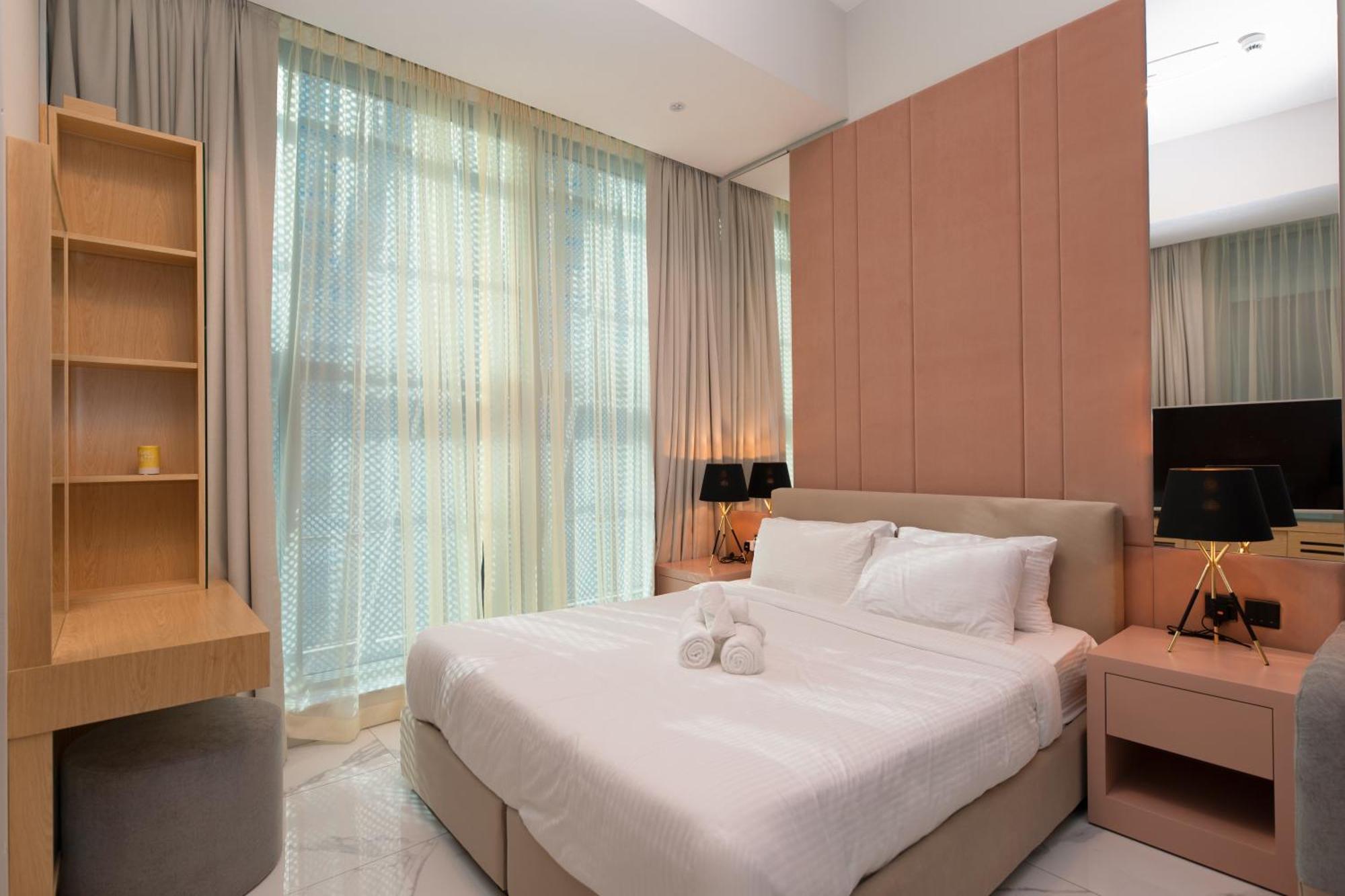 Simply Comfort In J One Tower