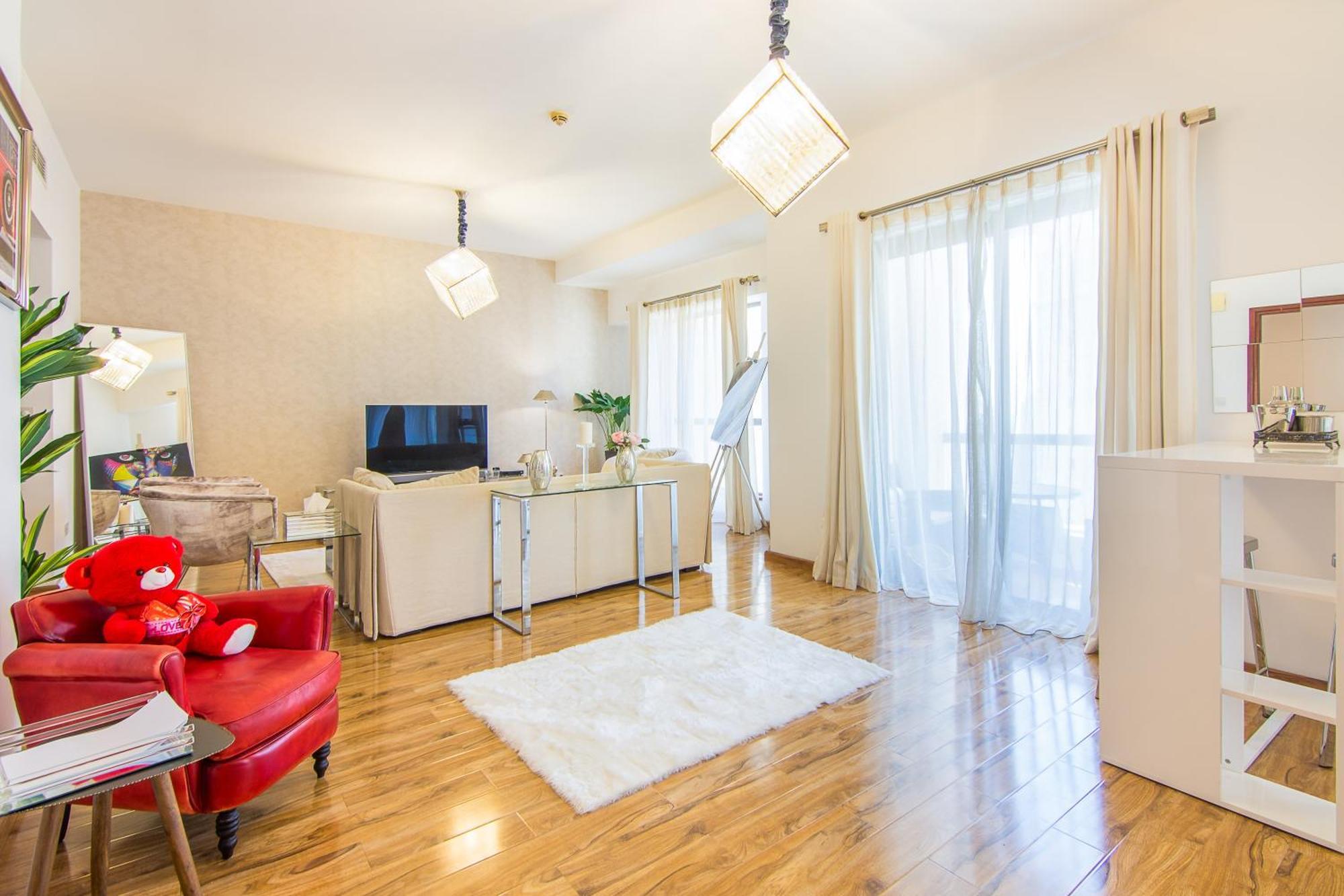 Apartment Huge 1br In Jbr *
