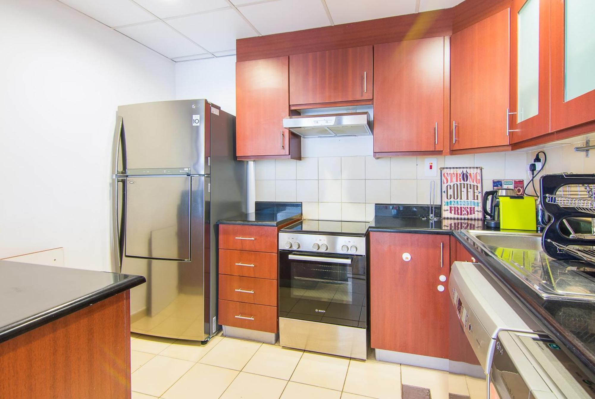 Huge 1br In Jbr *