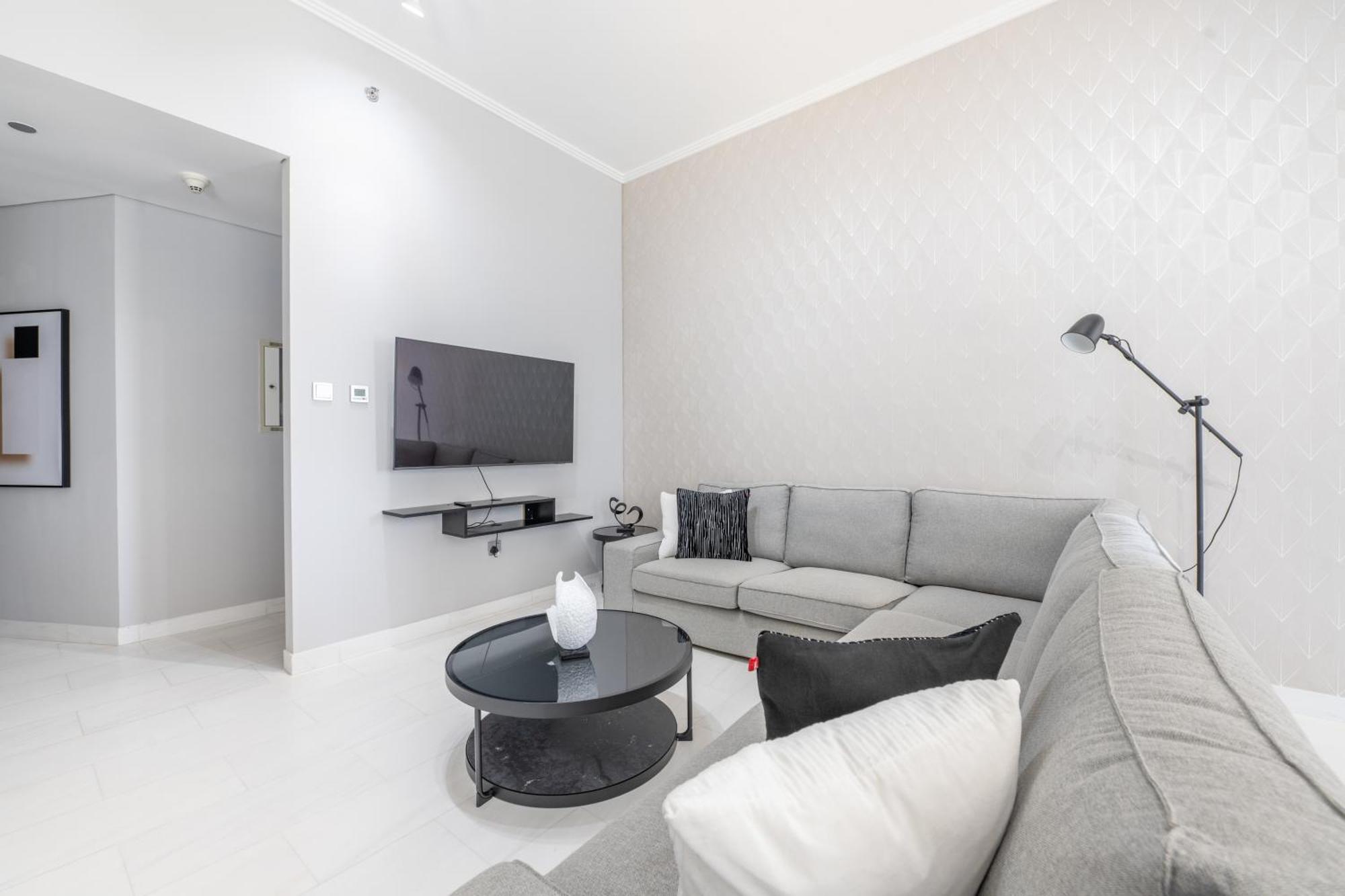 Luxury Iconic Cayan Tower - Free 5 Star Access! Apartment Dubai