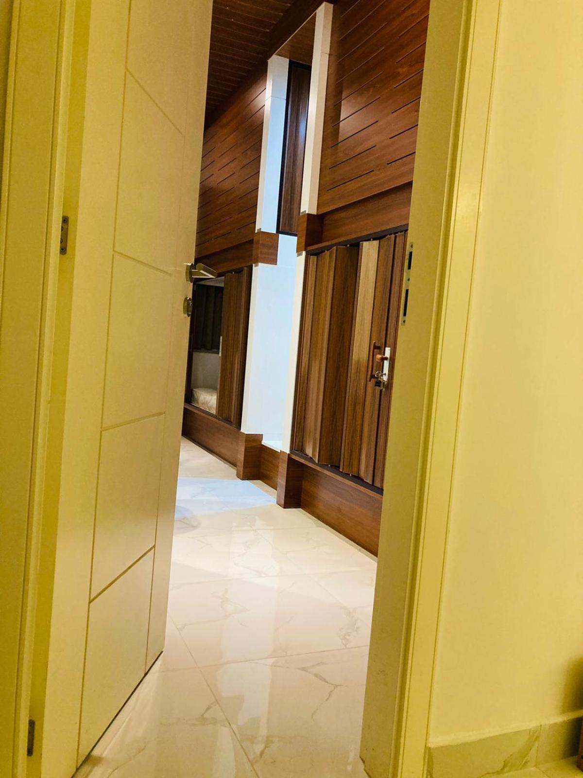 Yoi Pod - Deira Capsule hotel *