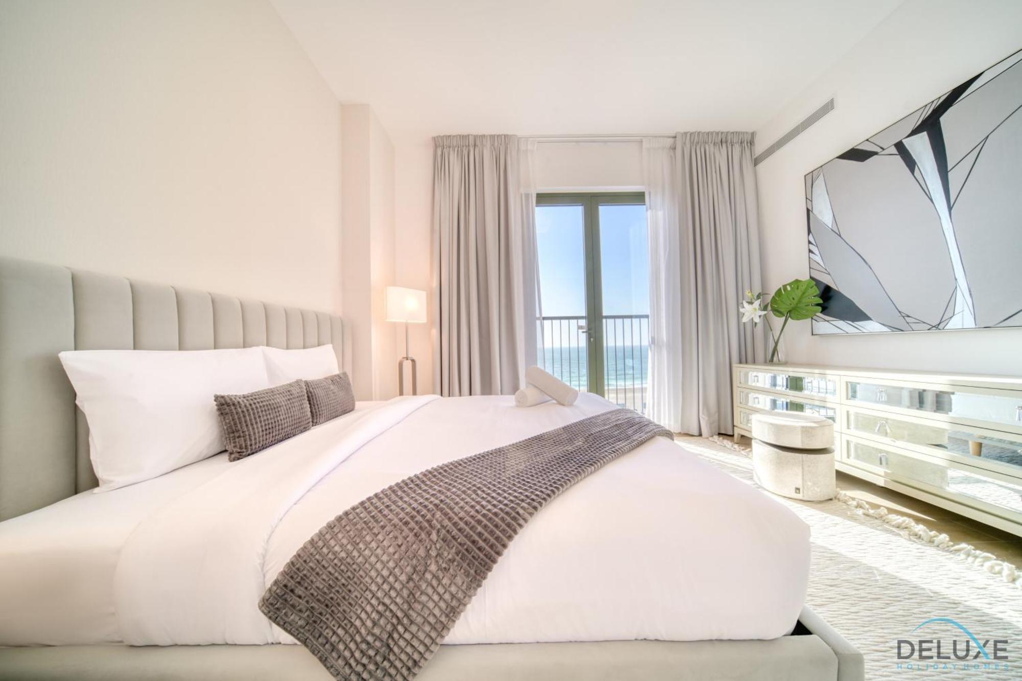 Peaceful 4br Penthouse With Assistant At Le Pont Jumeirah By Deluxe Homes Apartment Dubai