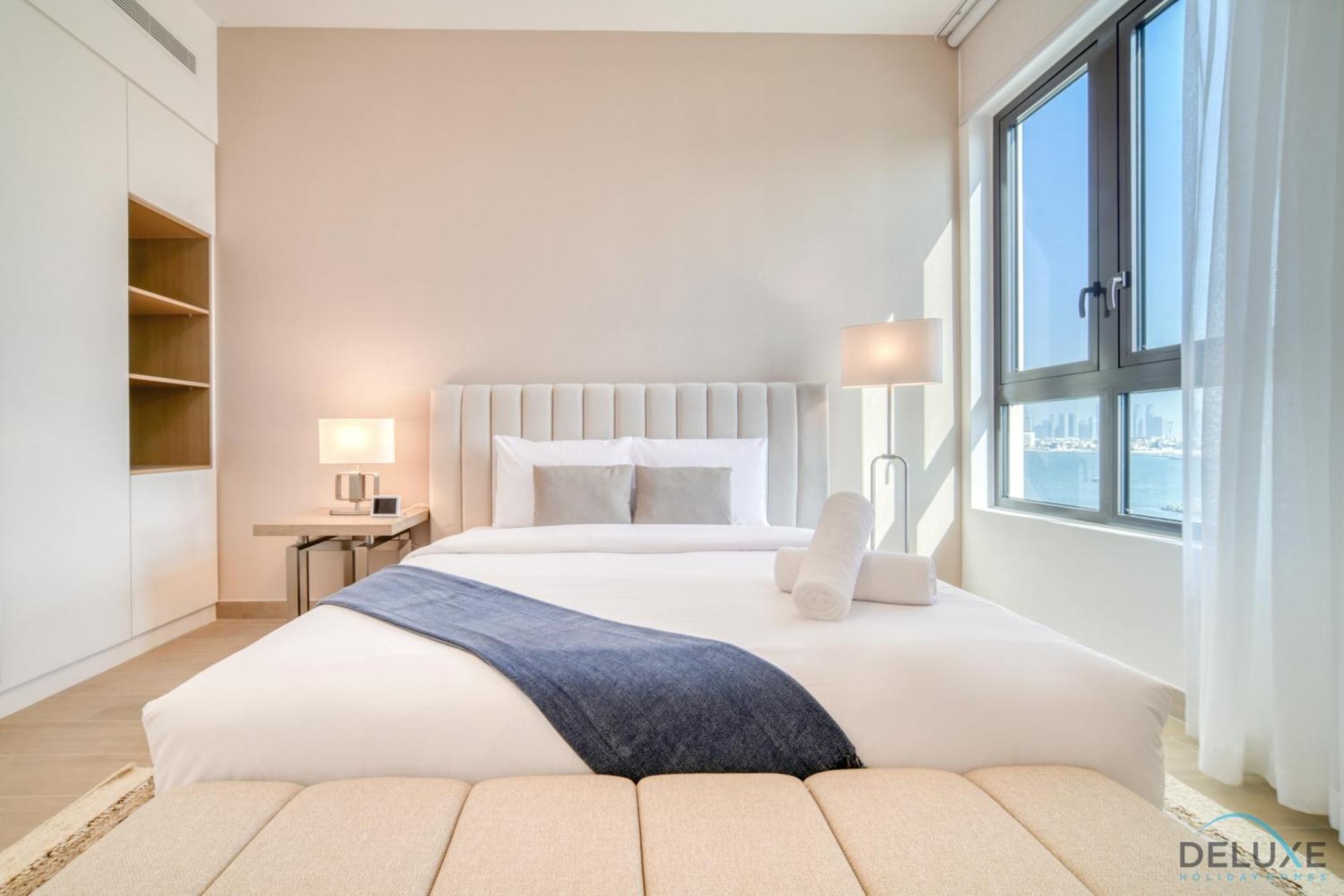 Peaceful 4br Penthouse With Assistant At Le Pont Jumeirah By Deluxe Homes Apartment