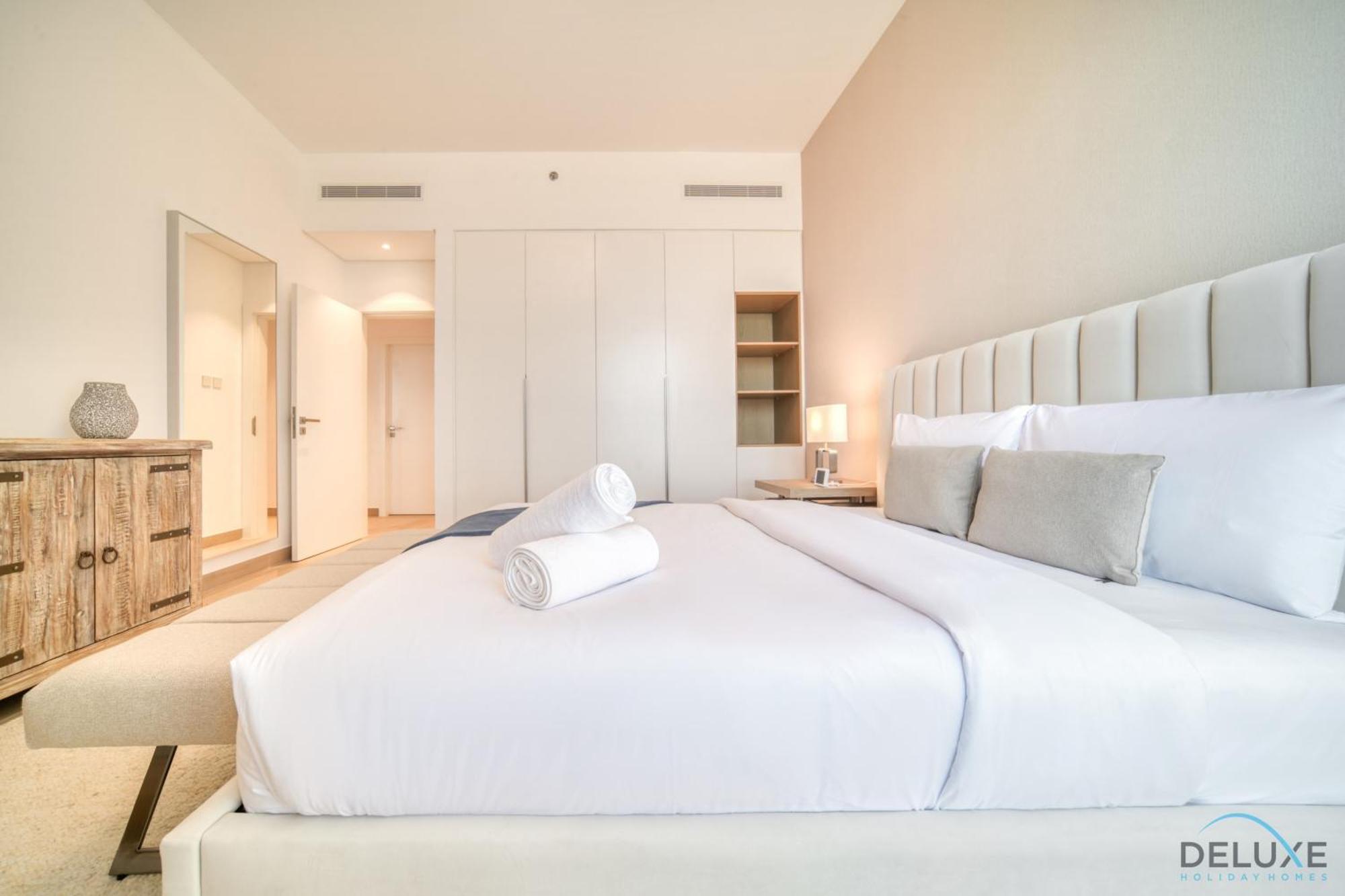 Apartment Peaceful 4br Penthouse With Assistant At Le Pont Jumeirah By Deluxe Homes