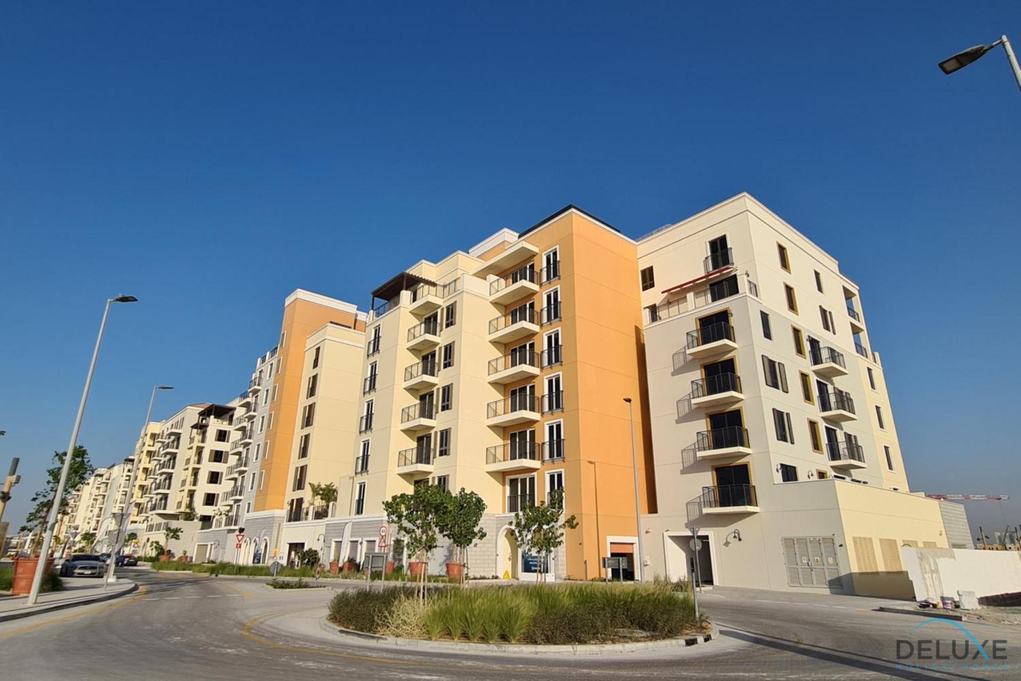 Peaceful 4br Penthouse With Assistant At Le Pont Jumeirah By Deluxe Homes Dubai