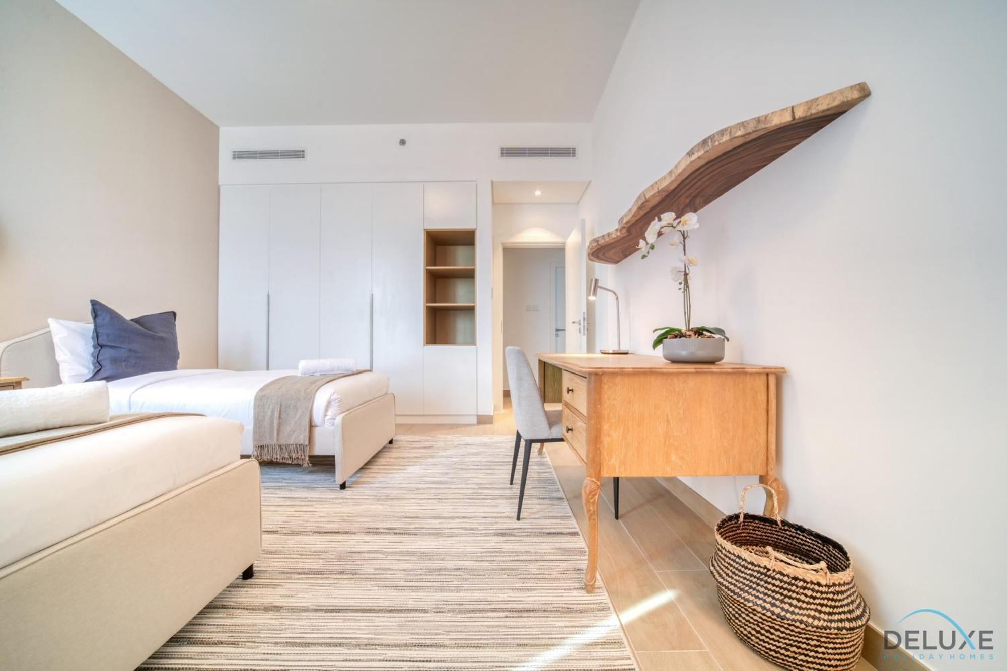 Apartment Peaceful 4br Penthouse With Assistant At Le Pont Jumeirah By Deluxe Homes Dubai