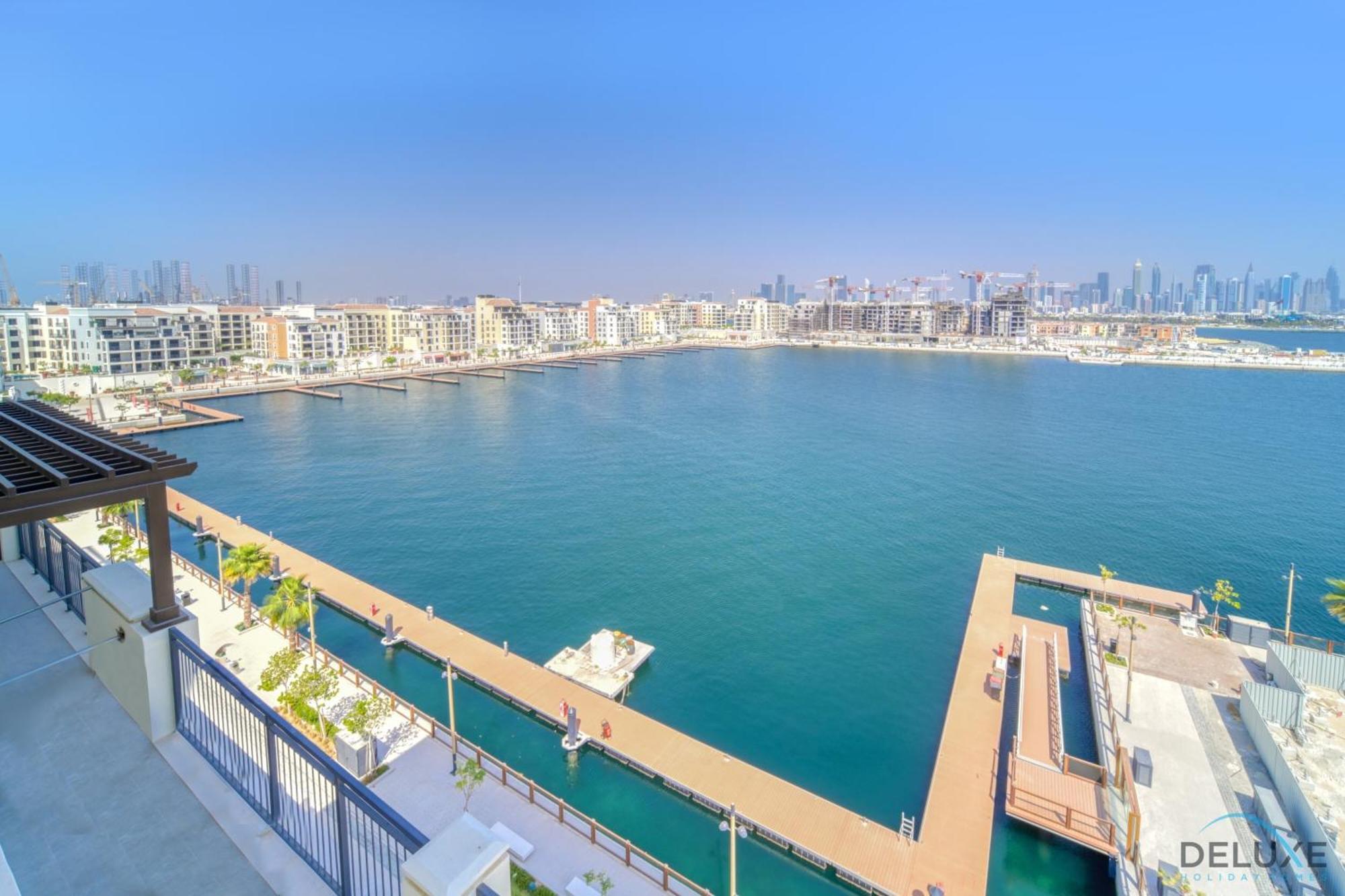 Peaceful 4br Penthouse With Assistant At Le Pont Jumeirah By Deluxe Homes Apartment