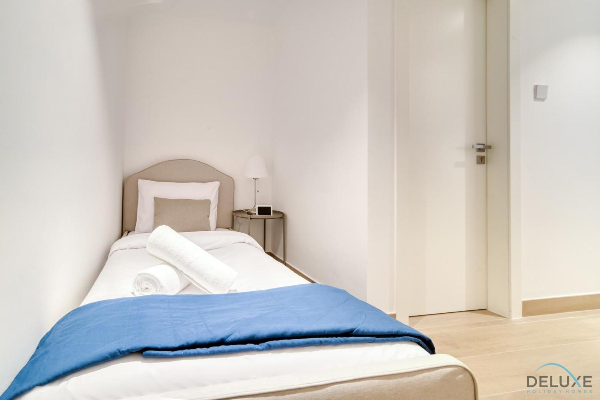 Peaceful 4br Penthouse With Assistant At Le Pont Jumeirah By Deluxe Homes Apartment Dubai