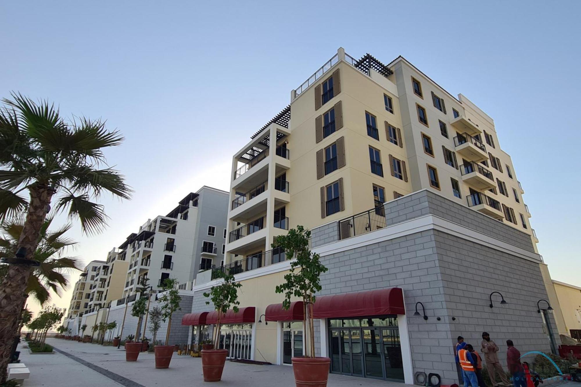Peaceful 4br Penthouse With Assistant At Le Pont Jumeirah By Deluxe Homes *