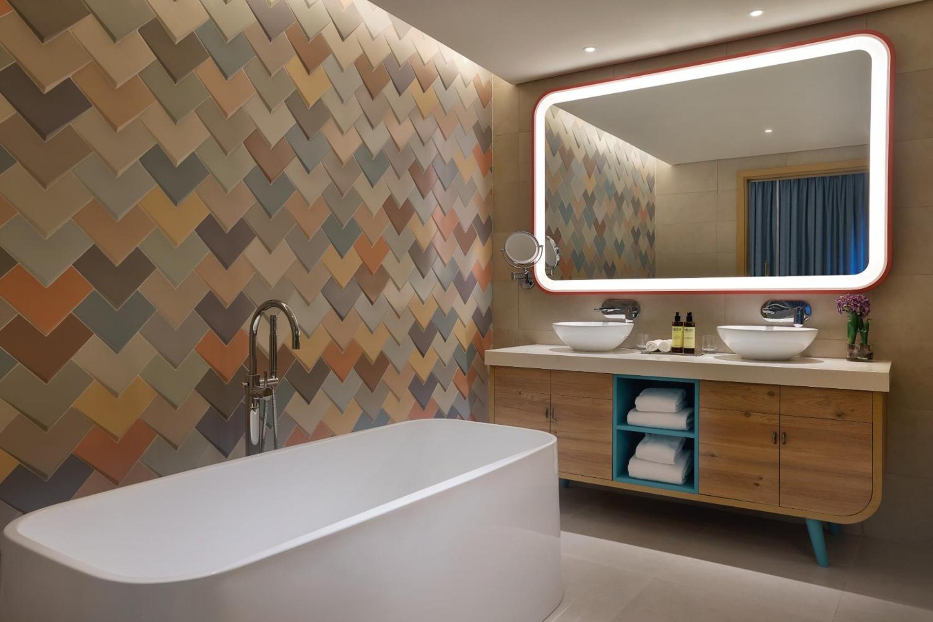 Nh Collection The Palm Hotel 4*