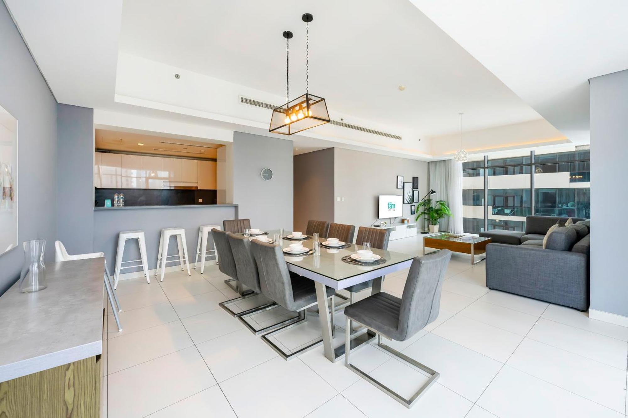 Apartment Fam Living - Mada Residences Downtown Dubai