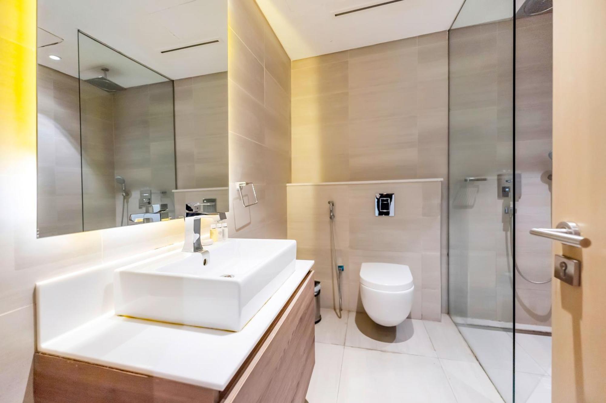 Apartment Fam Living - Mada Residences Downtown