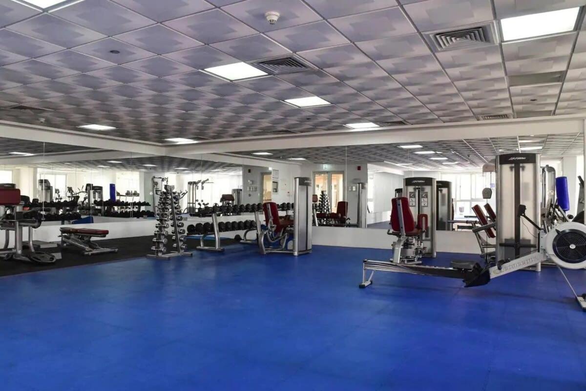 Apartment Frank Porter - Canal Dubai