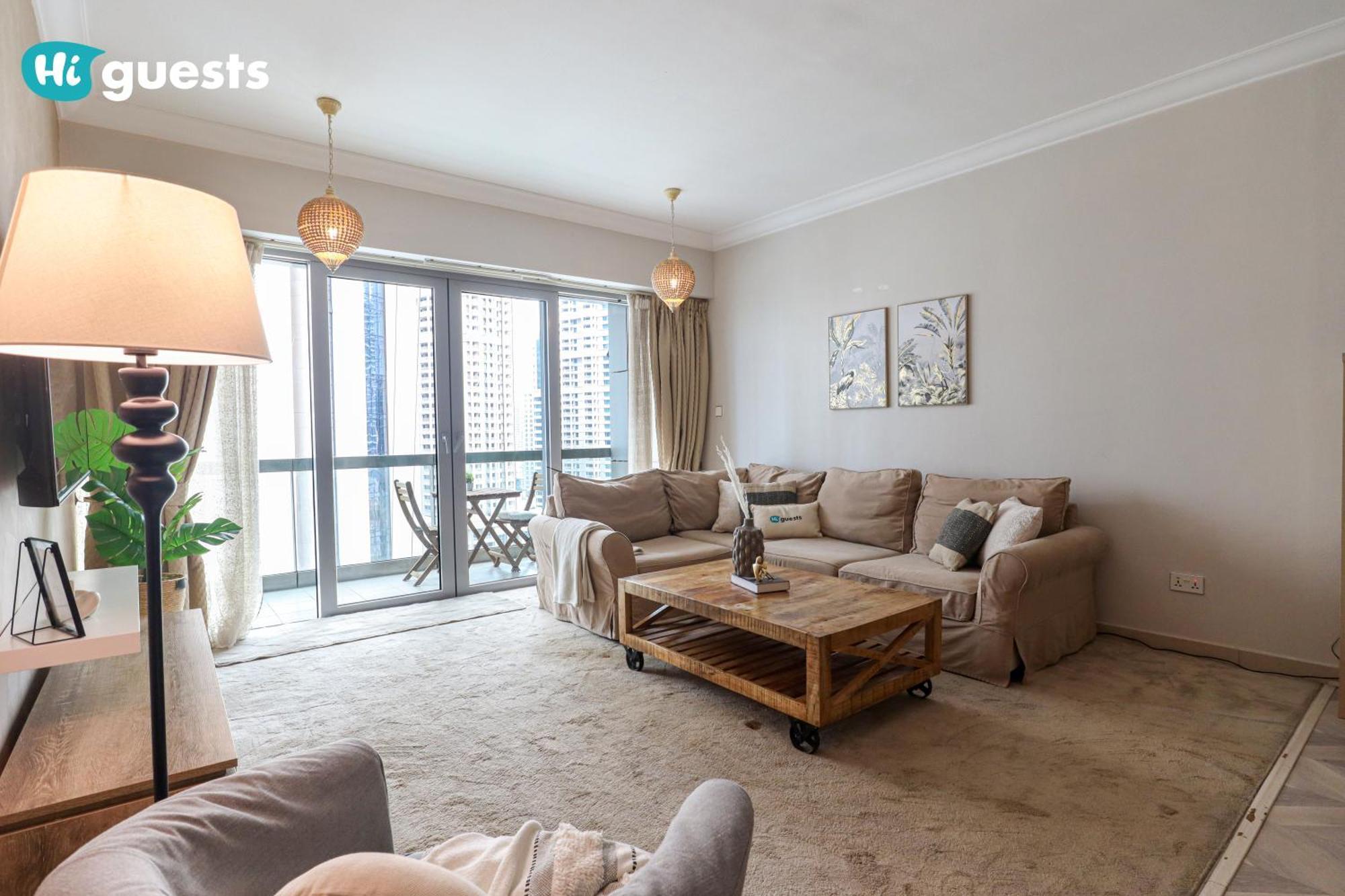 Apartamento Higuests - Royal 2br With Balcony Near Burj Khalifa Dubai