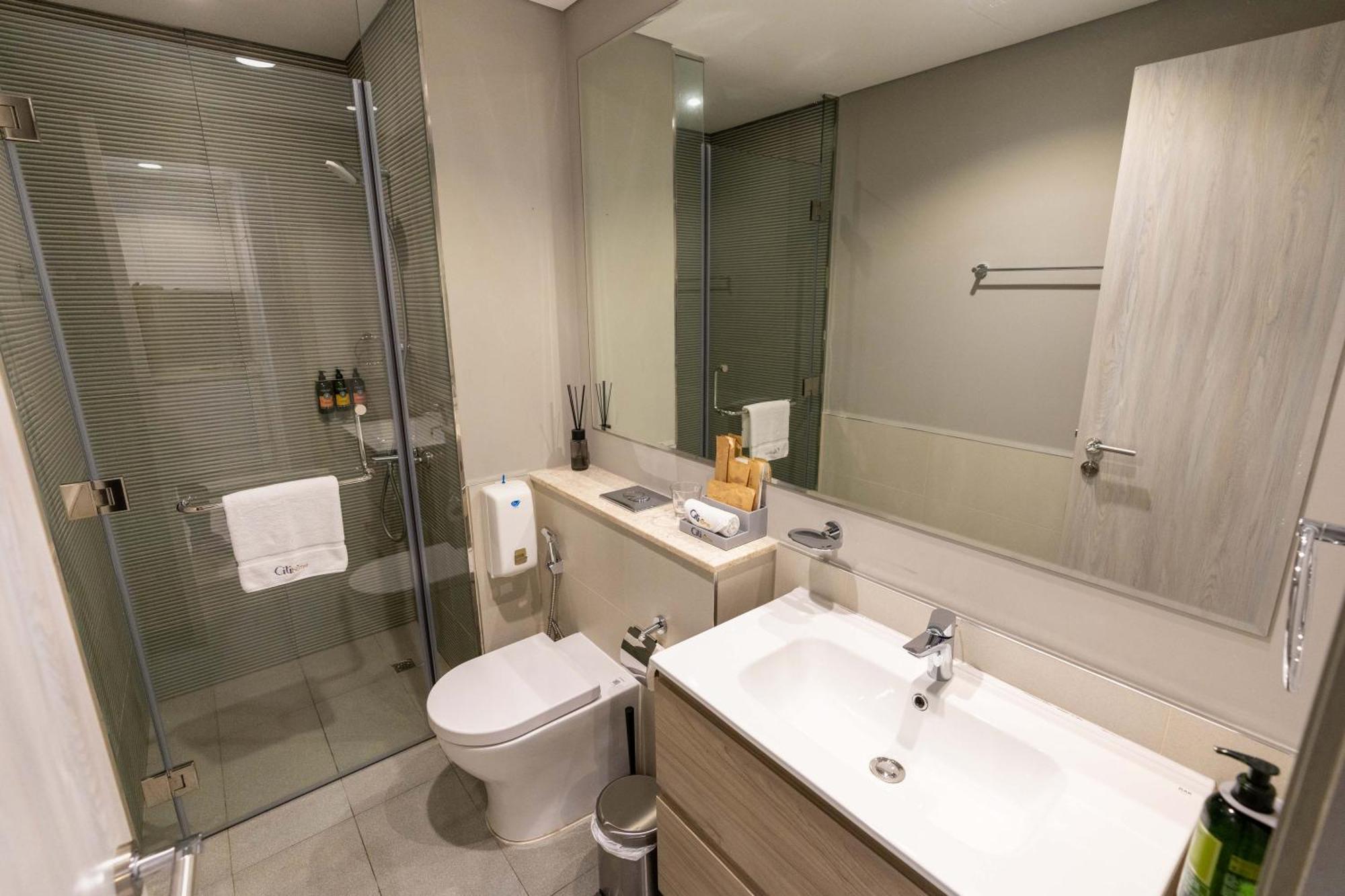Apartment Citihome -1br With Balcony & Pool View In Zada Tower *