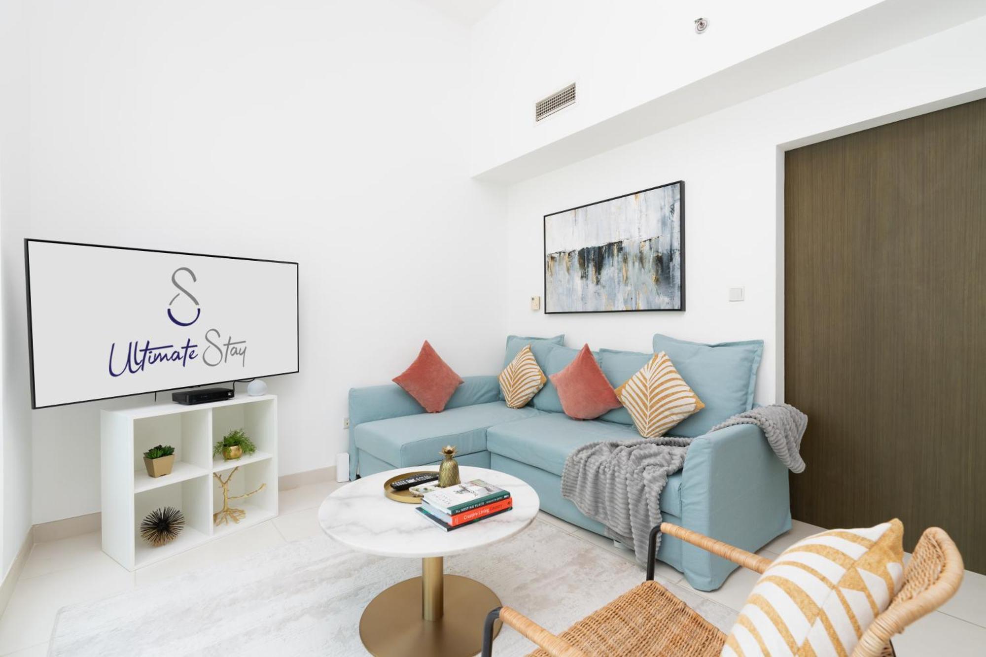 Ultimate / 5 Min Walk From Mall / 5 People / Downtown Boulevard *