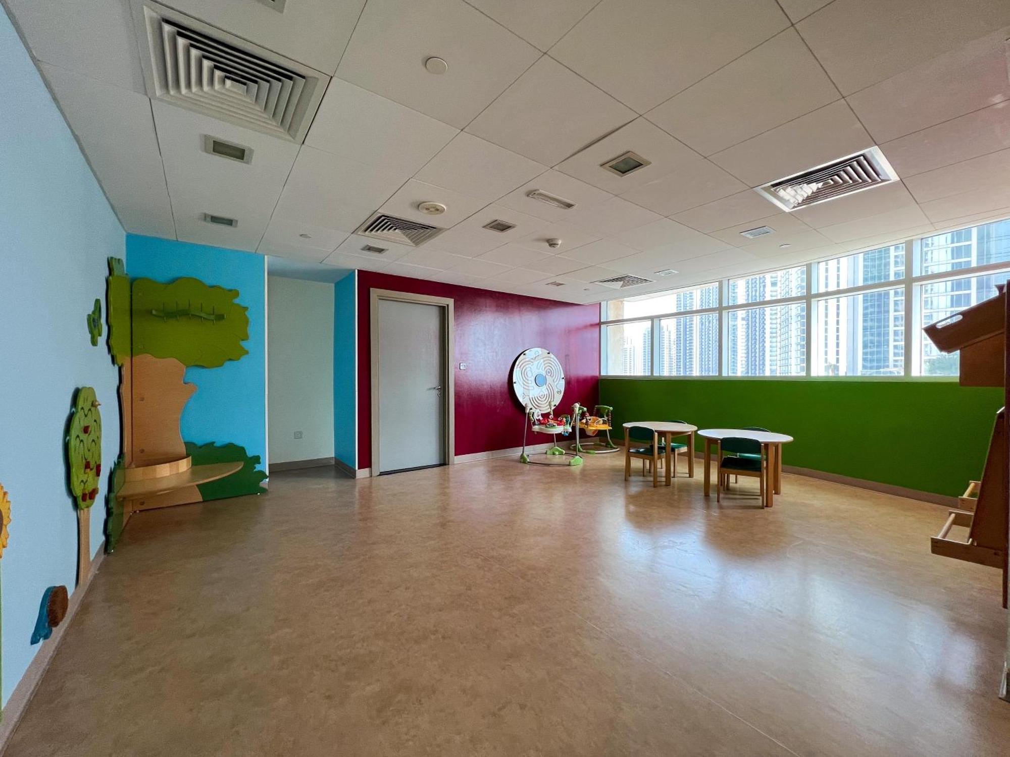 Ultimate / 5 Min Walk From Mall / 5 People / Downtown Boulevard Dubai