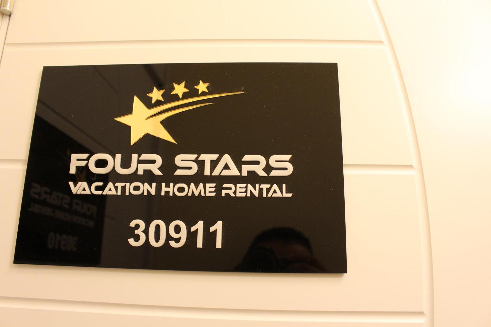 Hostel Four Stars Dubai