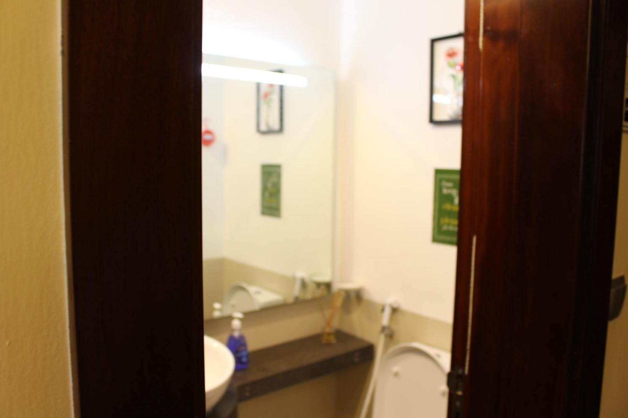 Hostel Four Stars