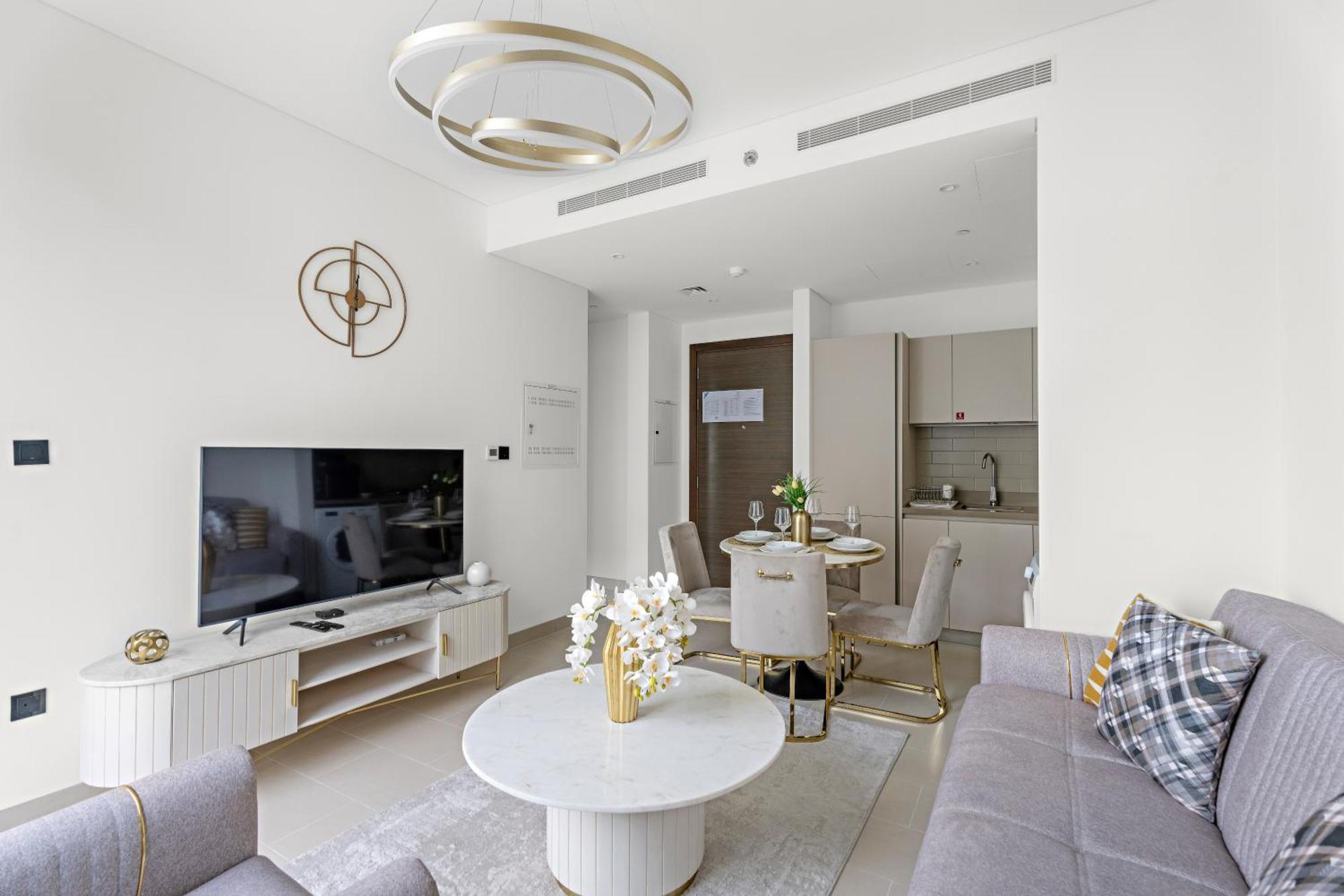 Apartment Cozy 1 Bedroom In Sobha Creek Vista Dubai