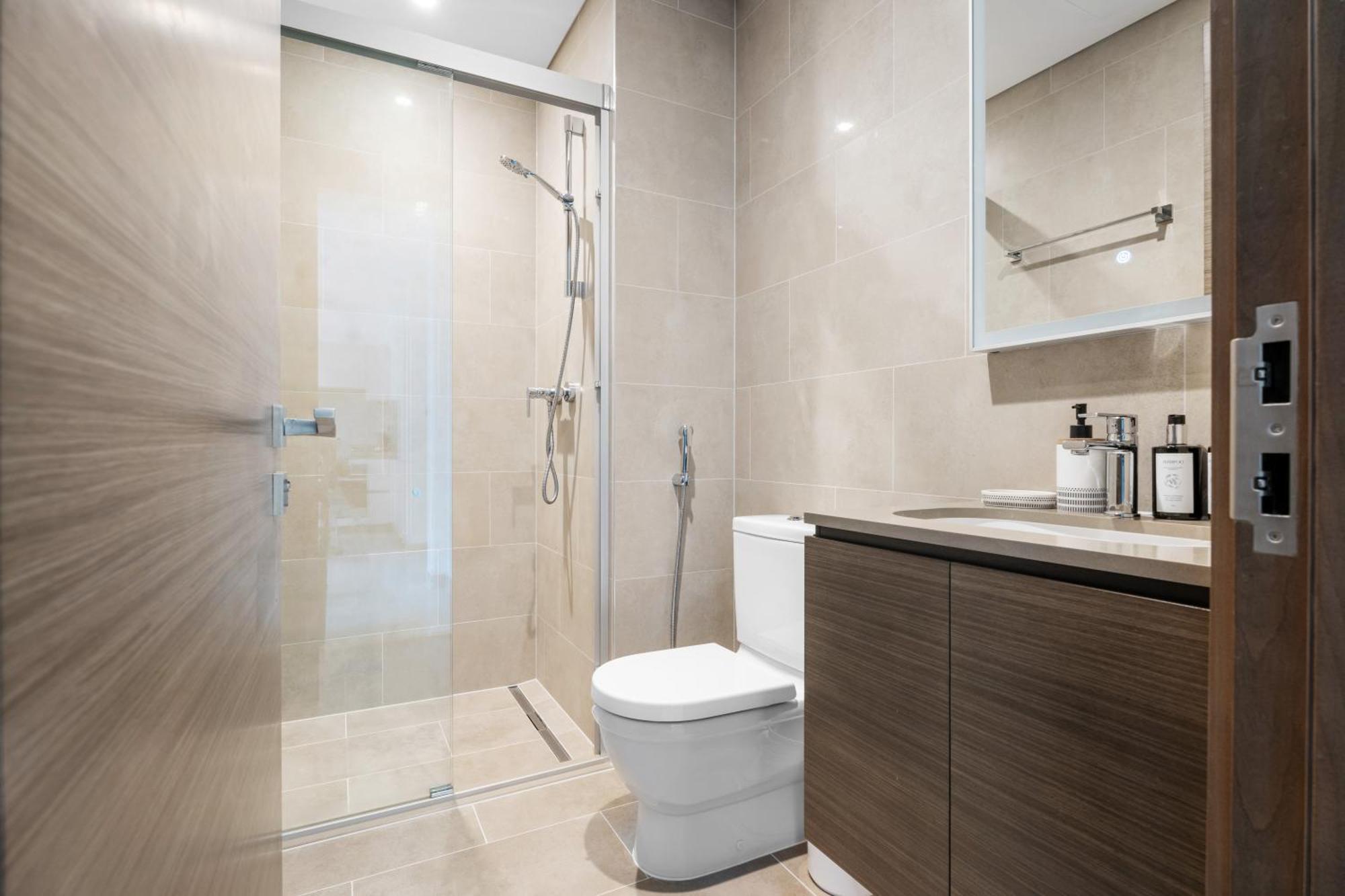Cozy 1 Bedroom In Sobha Creek Vista Apartment