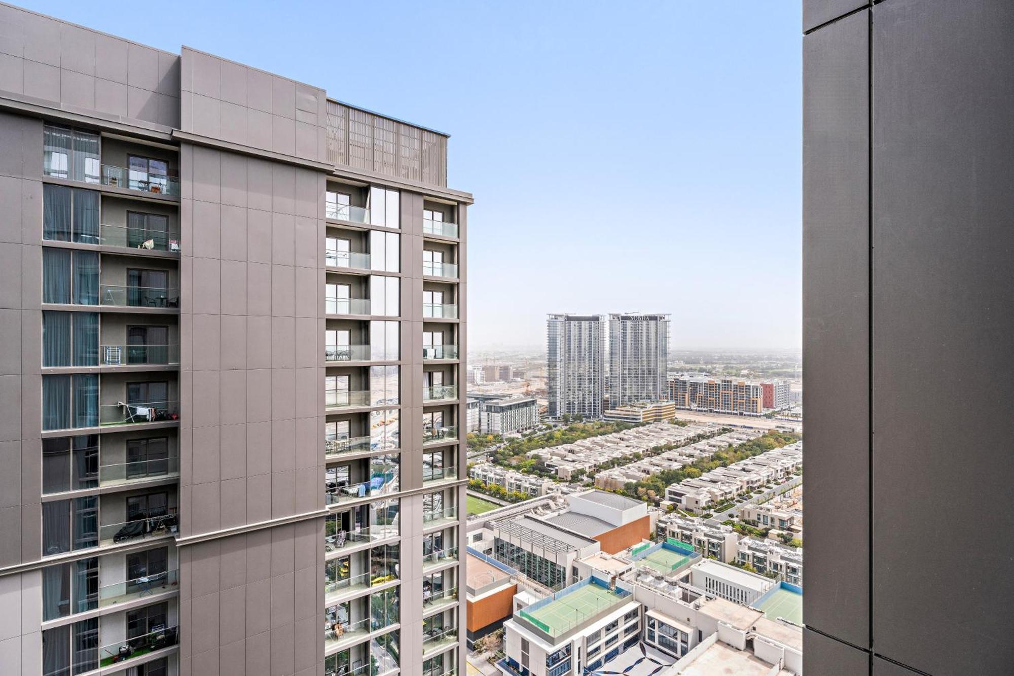 Cozy 1 Bedroom In Sobha Creek Vista Apartment Dubai