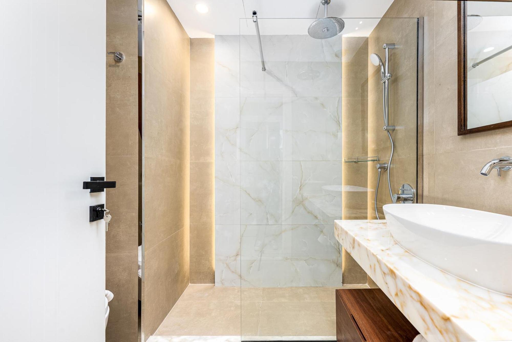 Apartment Vibrant 1br At Prime Location Marina By Deluxe Homes