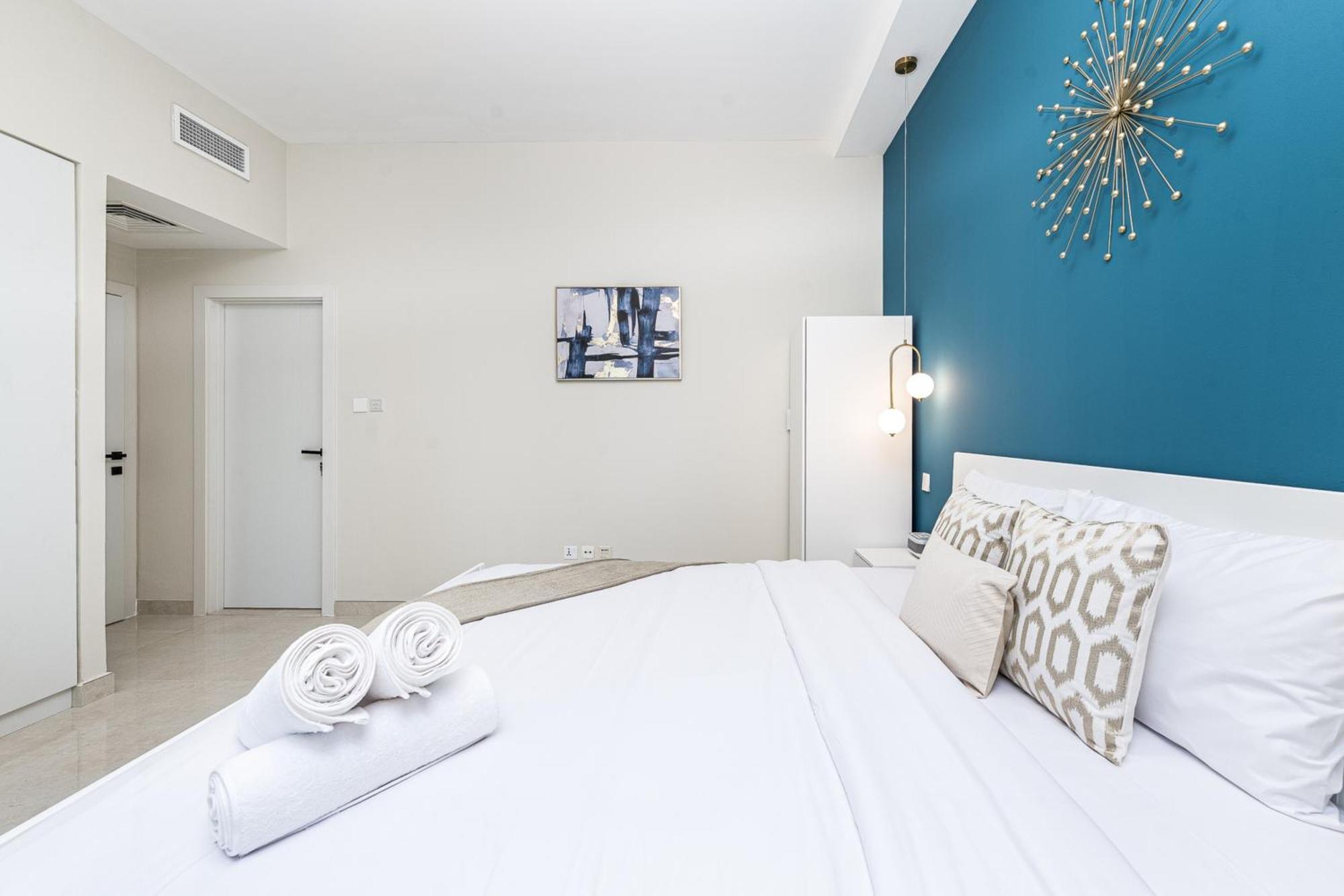 Vibrant 1br At Prime Location Marina By Deluxe Homes Apartment Dubai