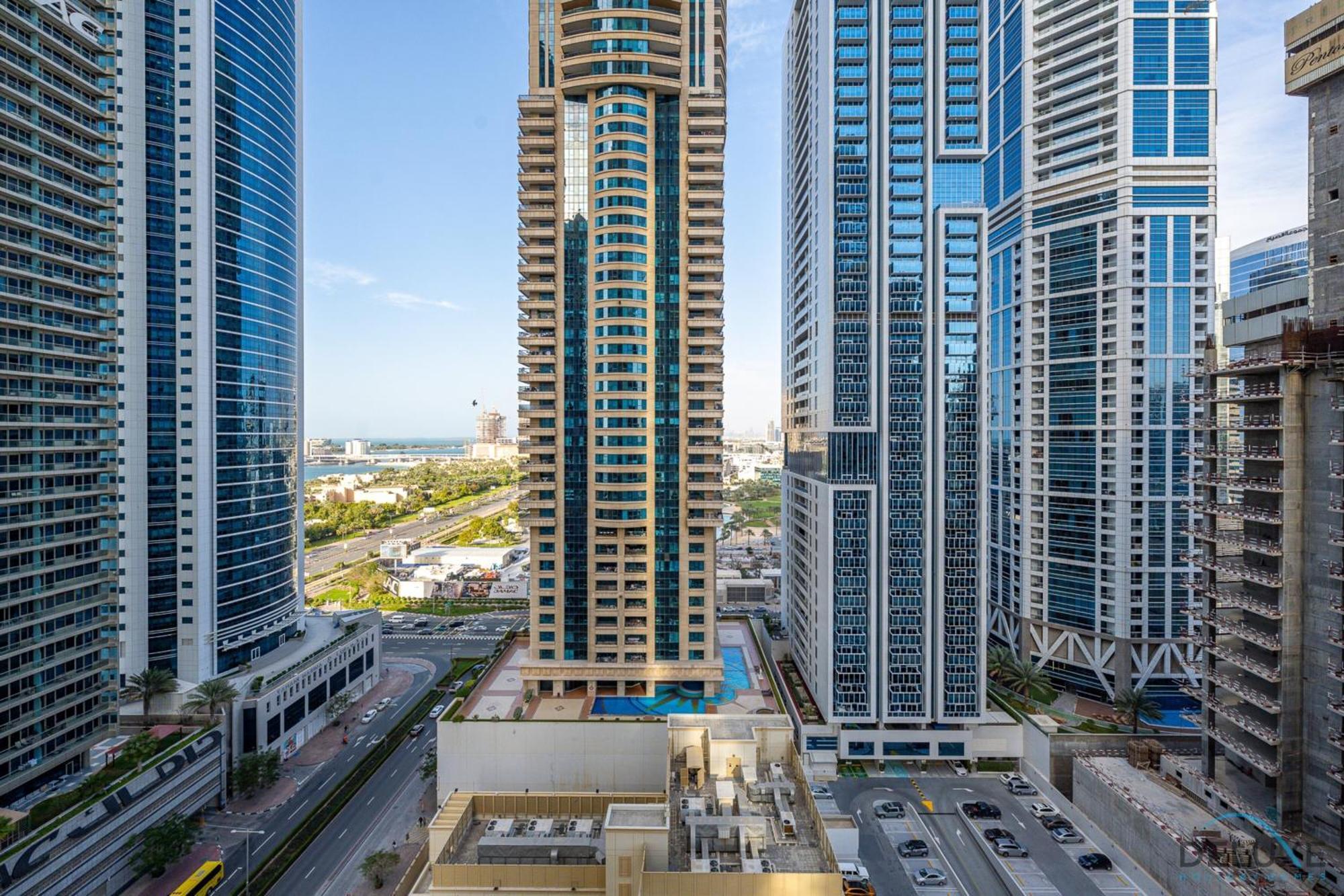 Vibrant 1br At Prime Location Marina By Deluxe Homes
