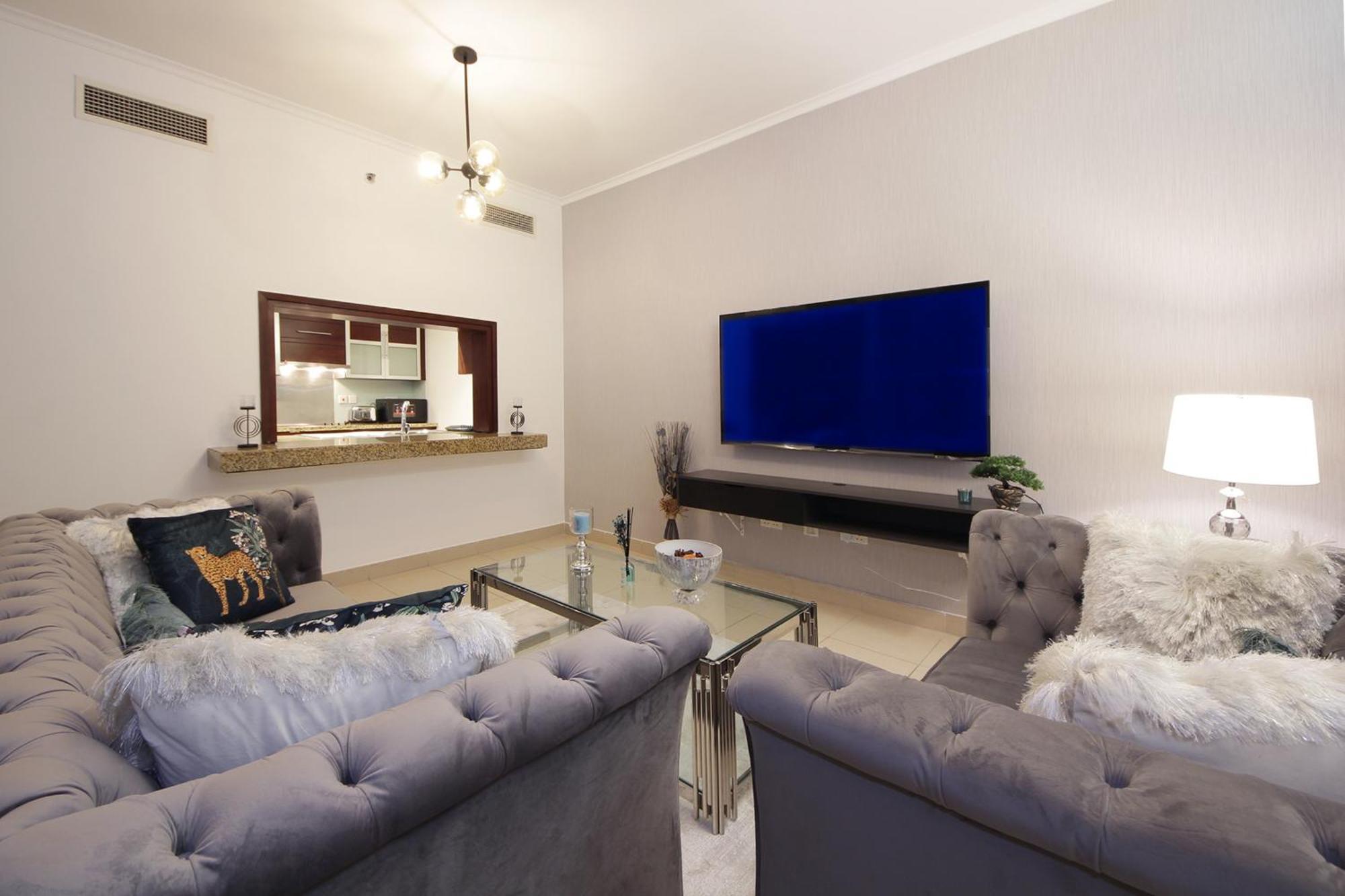 Stylish 2 Bedroom With Stunning Downtown View - Burj Views Tower East Daire Dubai